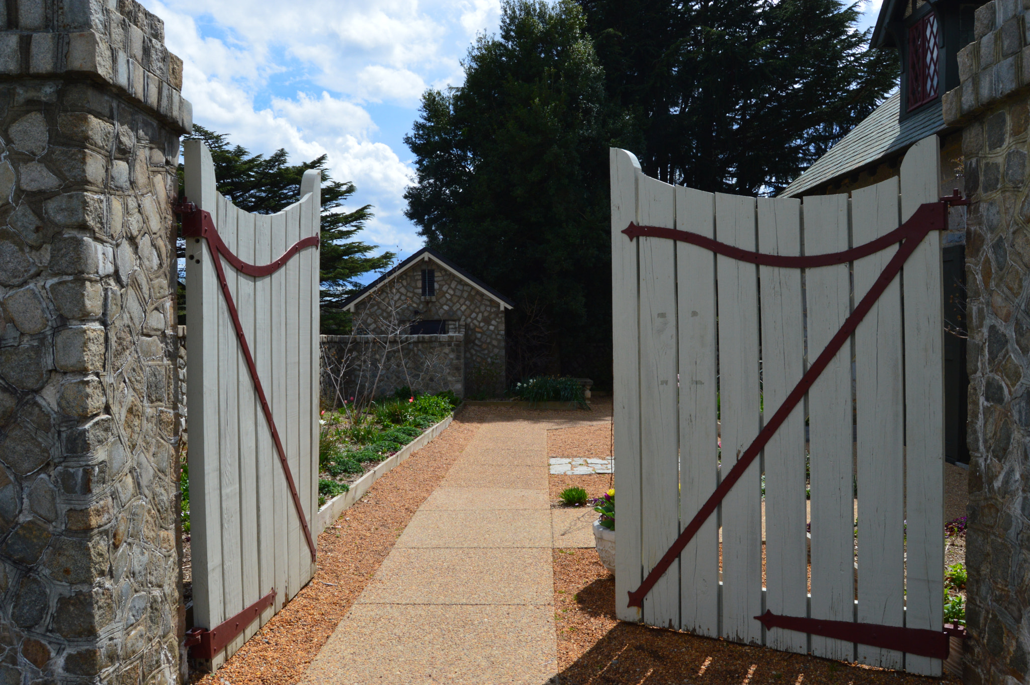 Nikon D3200 sample photo. Maymont carriage house photography