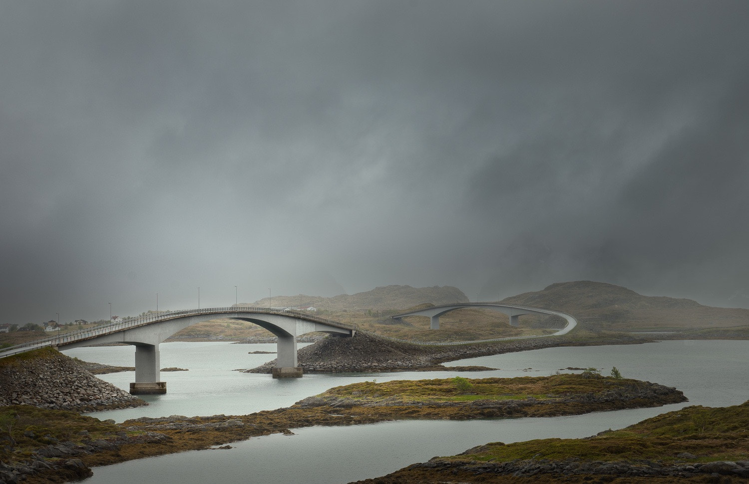 VARIO-ELMARIT 1:2.8-4.0/24-90mm ASPH. OIS sample photo. Bridge - lofoten norway. photography