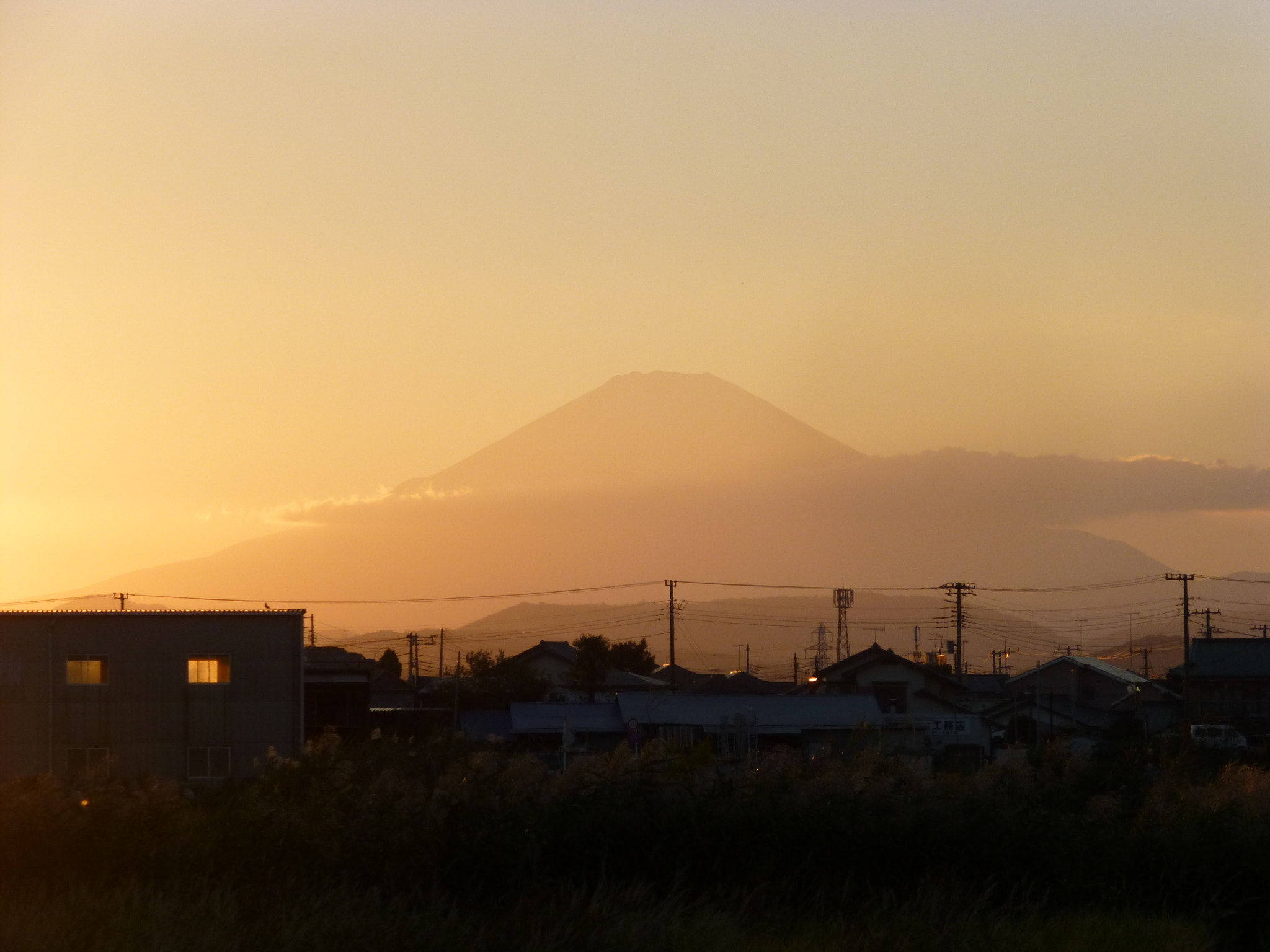 Panasonic Lumix DMC-ZS20 (Lumix DMC-TZ30) sample photo. Mt. fuji in the sunset photography