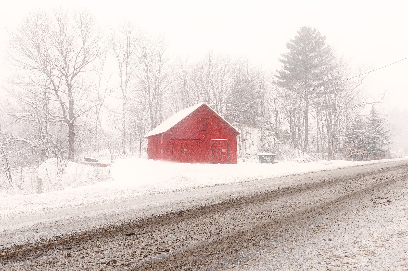 Nikon AF-S Nikkor 18-35mm F3.5-4.5G ED sample photo. Freshly scraped icy roads photography