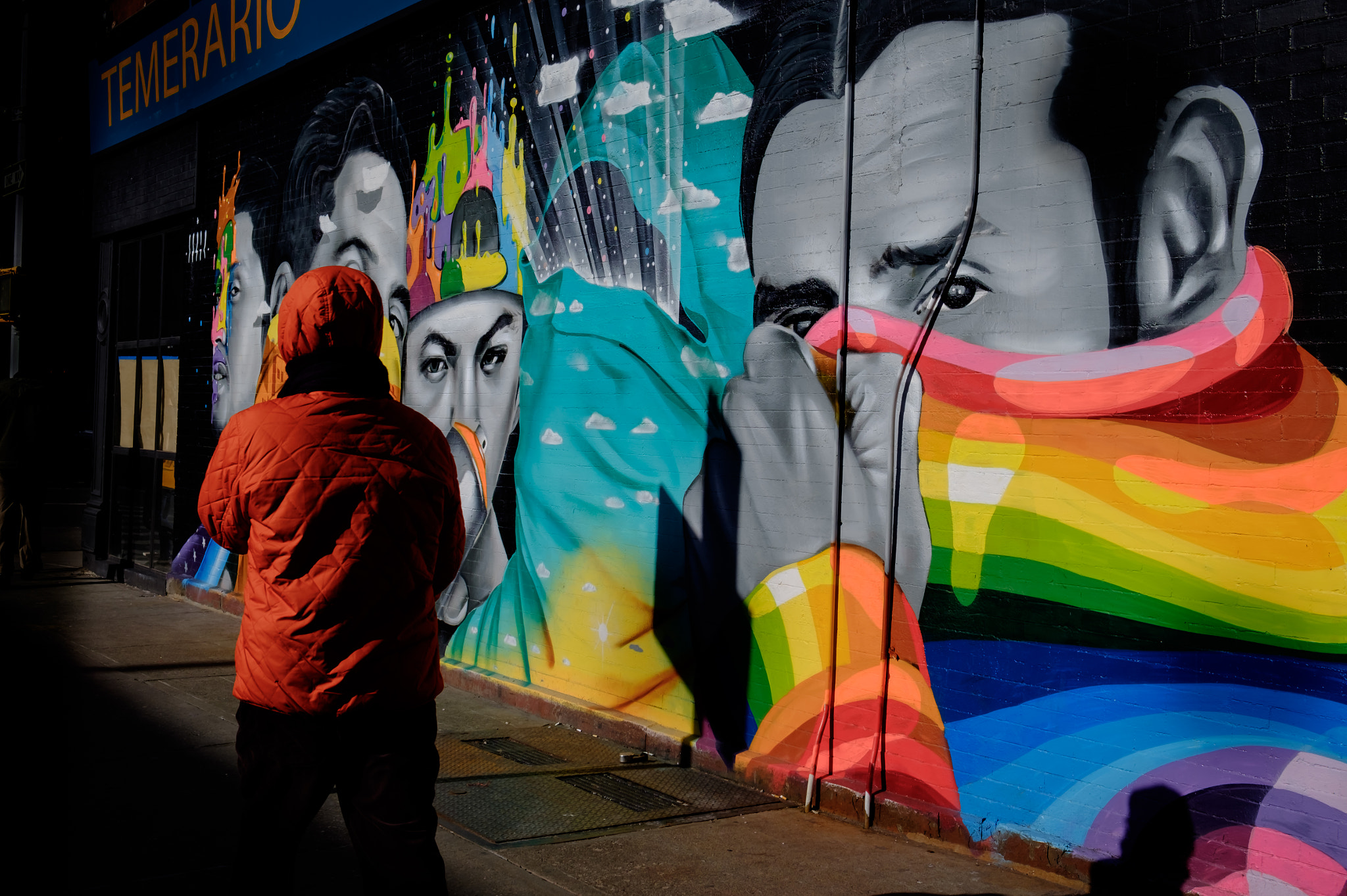 Fujifilm XF 18-55mm F2.8-4 R LM OIS sample photo. Bright mural in chelsea, manhattan photography