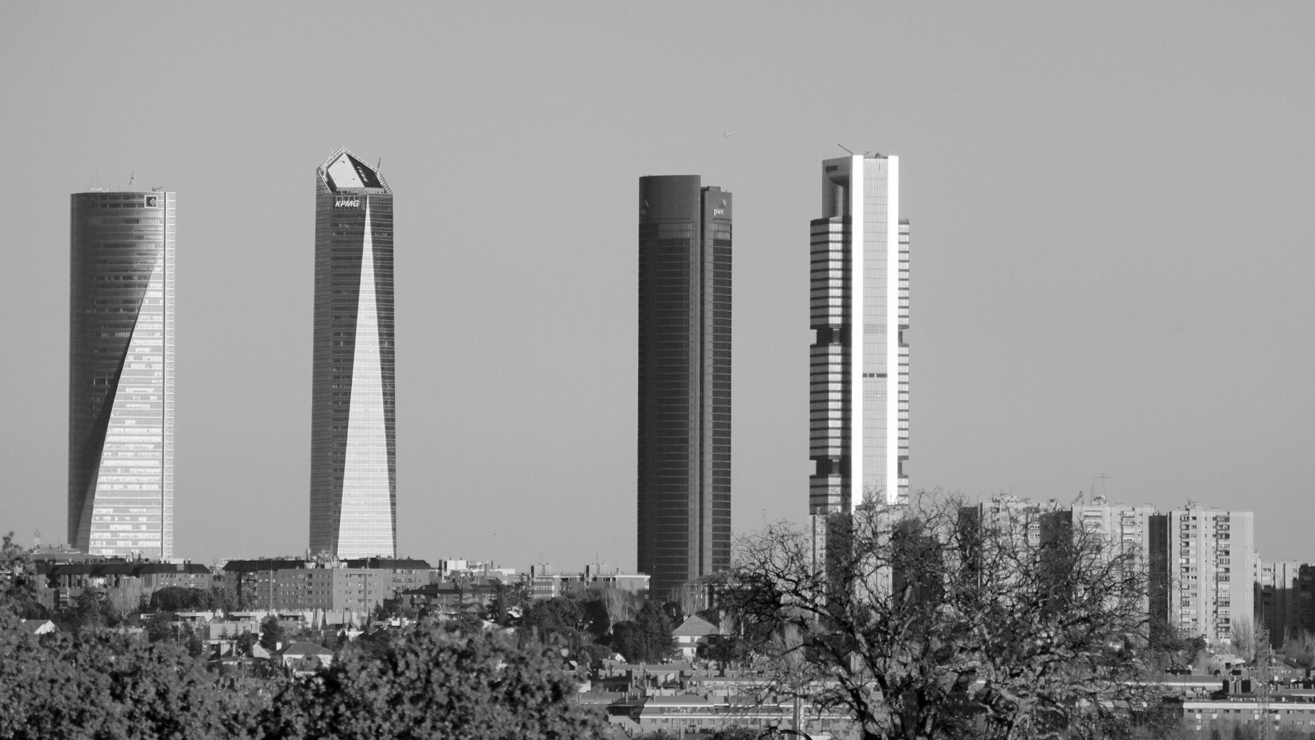 Olympus OM-D E-M10 II sample photo. Madrid photography