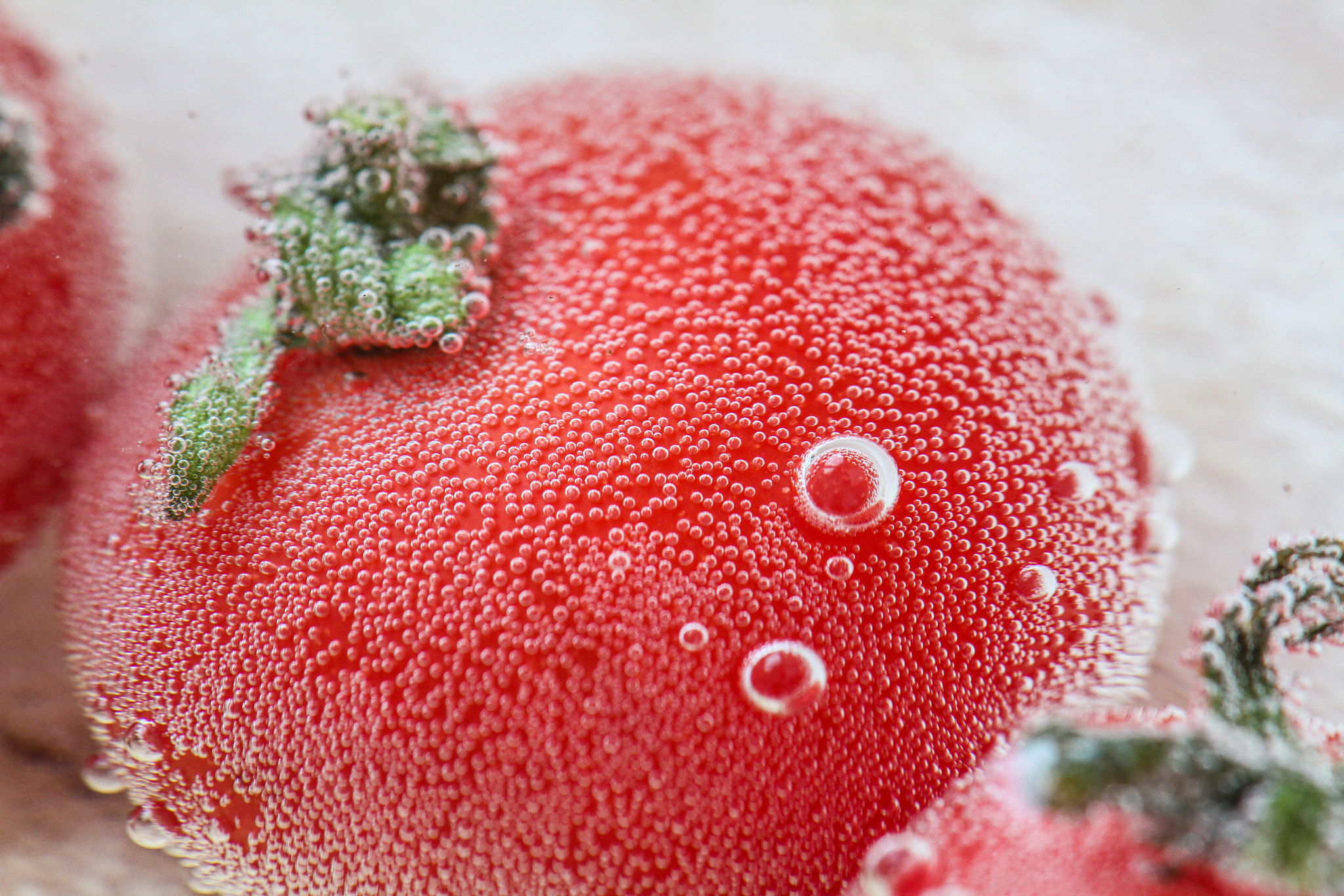 Canon EF 70-200mm F2.8L IS II USM sample photo. Bubble photography