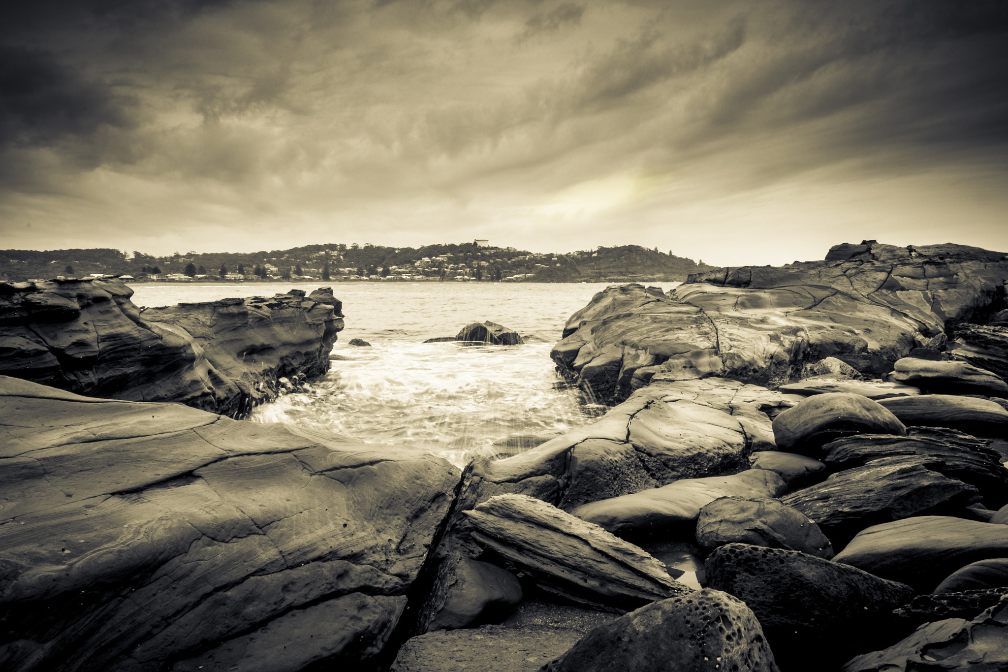 Canon EF-S 17-55mm F2.8 IS USM sample photo. Avoca beach in australia photography