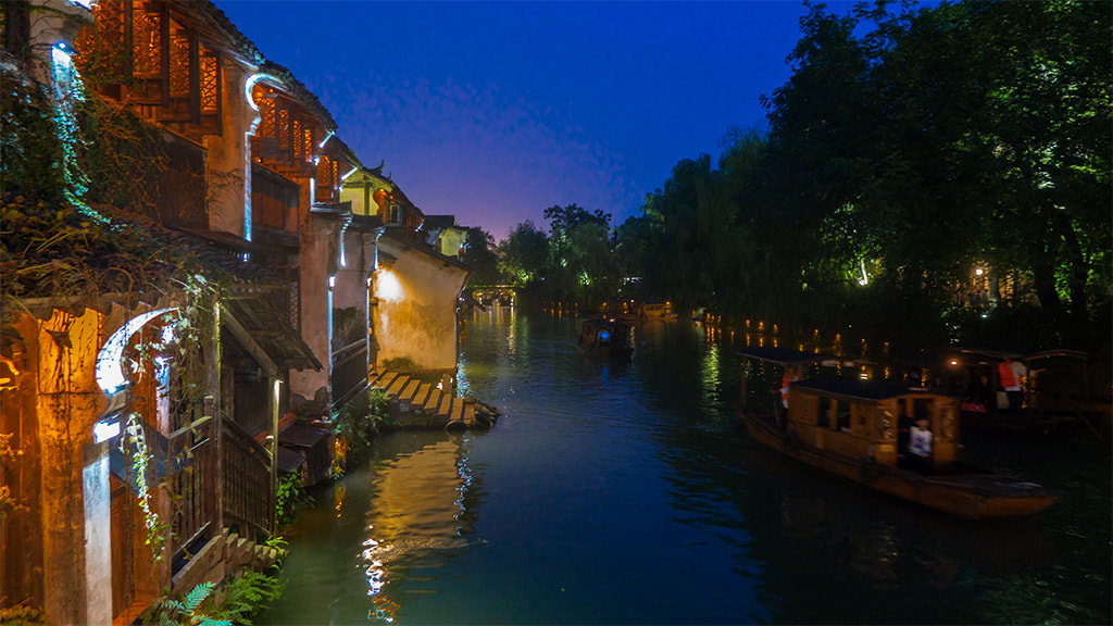 Sony Cyber-shot DSC-RX10 II sample photo. Wuzhen china photography