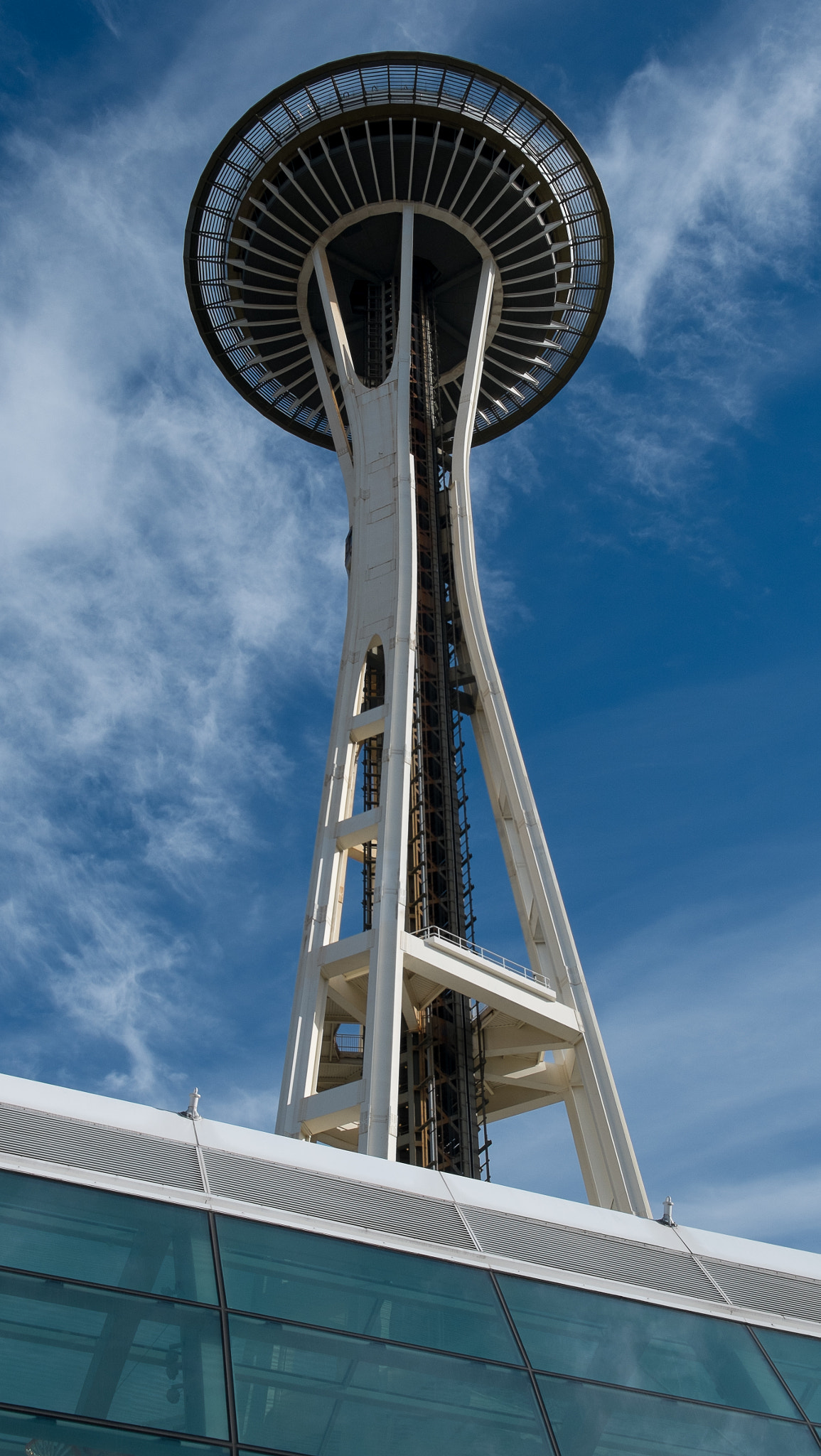 Fujifilm XC 16-50mm F3.5-5.6 OIS sample photo. A seattle classic. photography