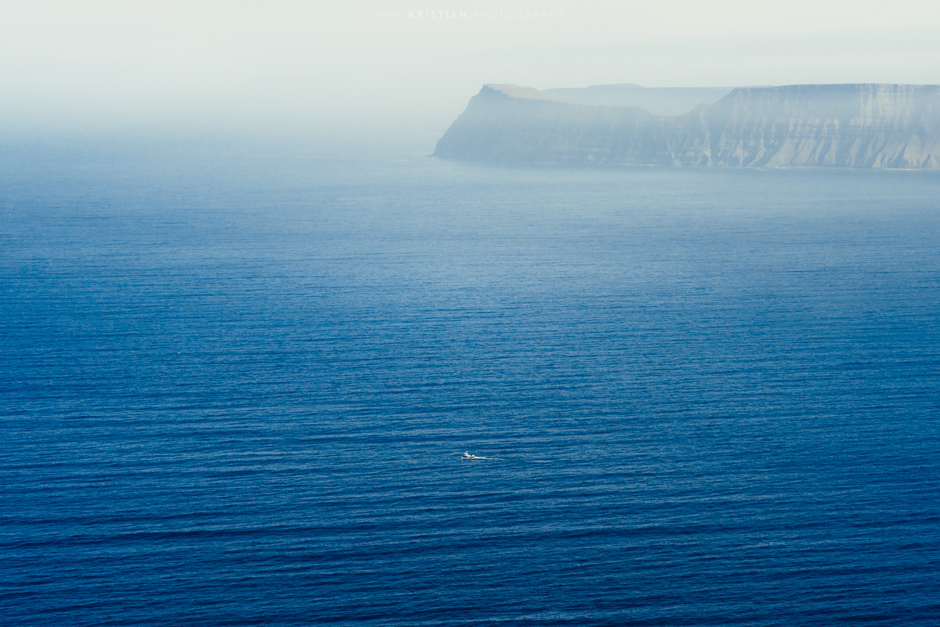 ZEISS Batis 85mm F1.8 sample photo. In the north atlantic photography