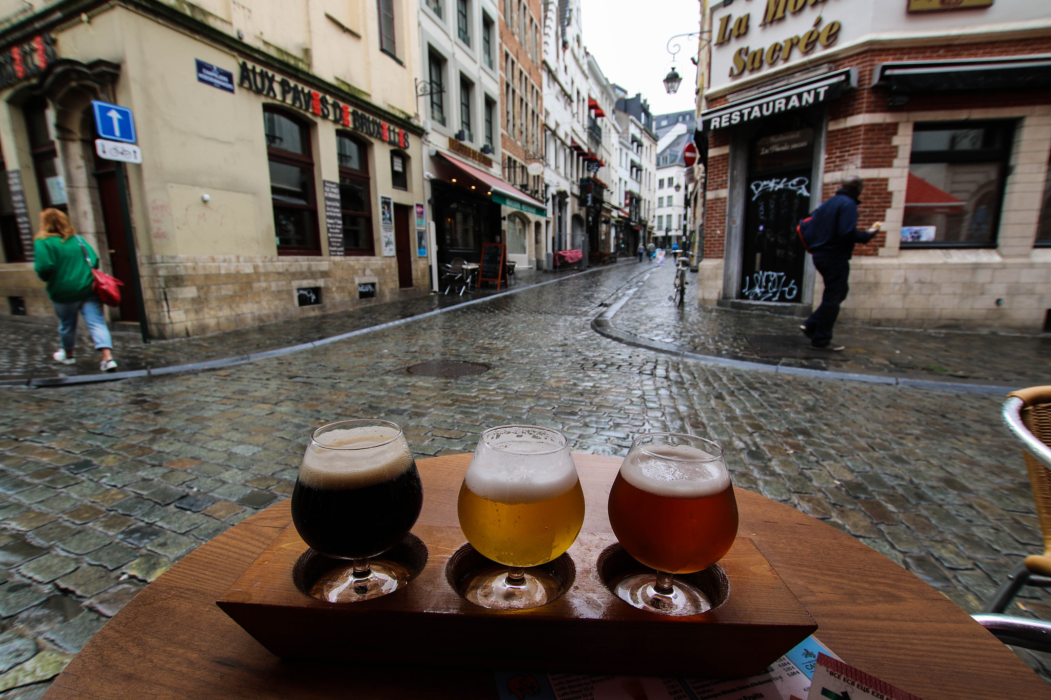 Sigma 10-20mm F3.5 EX DC HSM sample photo. Beer & rain photography