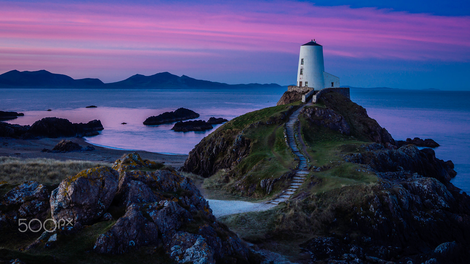 Sony SLT-A77 + Sony DT 18-55mm F3.5-5.6 SAM sample photo. Twr mawr, anglesey photography