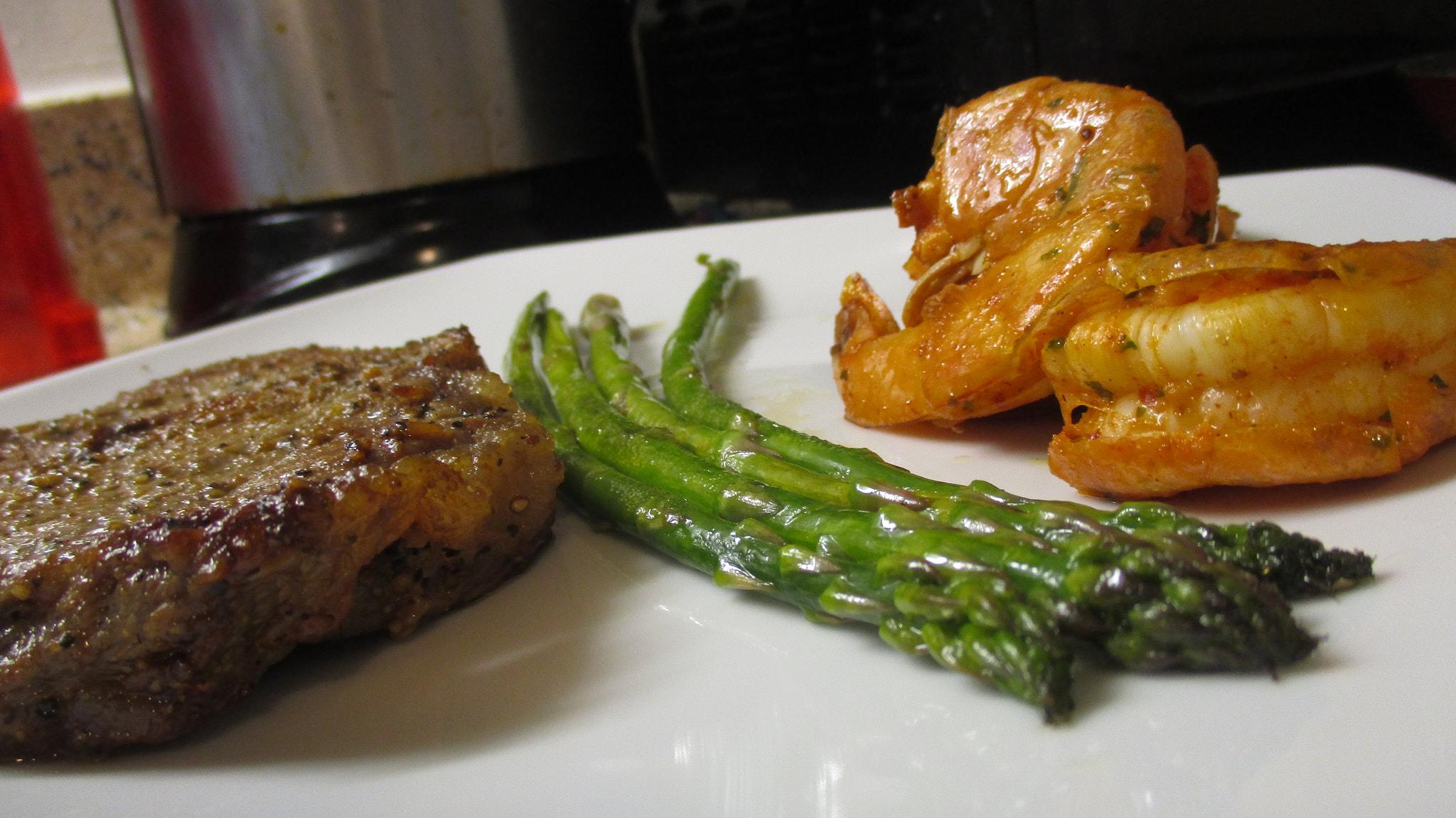 Canon PowerShot ELPH 180 (IXUS 175 / IXY 180) sample photo. Steak asparagus and shrimp photography