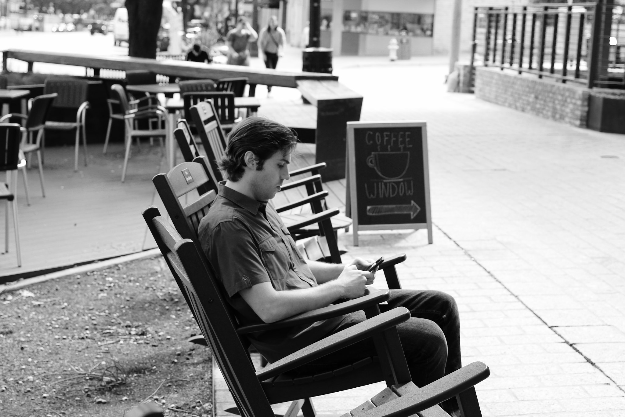 Canon EOS 60D + Canon EF 40mm F2.8 STM sample photo. Swing chair photography