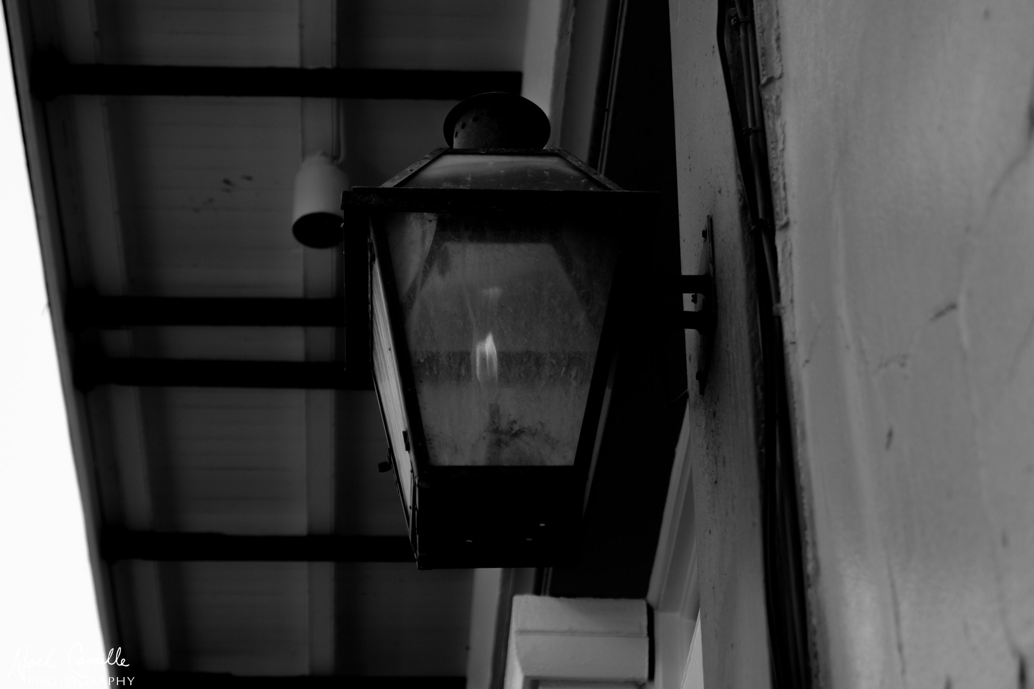Sony SLT-A65 (SLT-A65V) + Sony DT 18-55mm F3.5-5.6 SAM sample photo. Gas light photography
