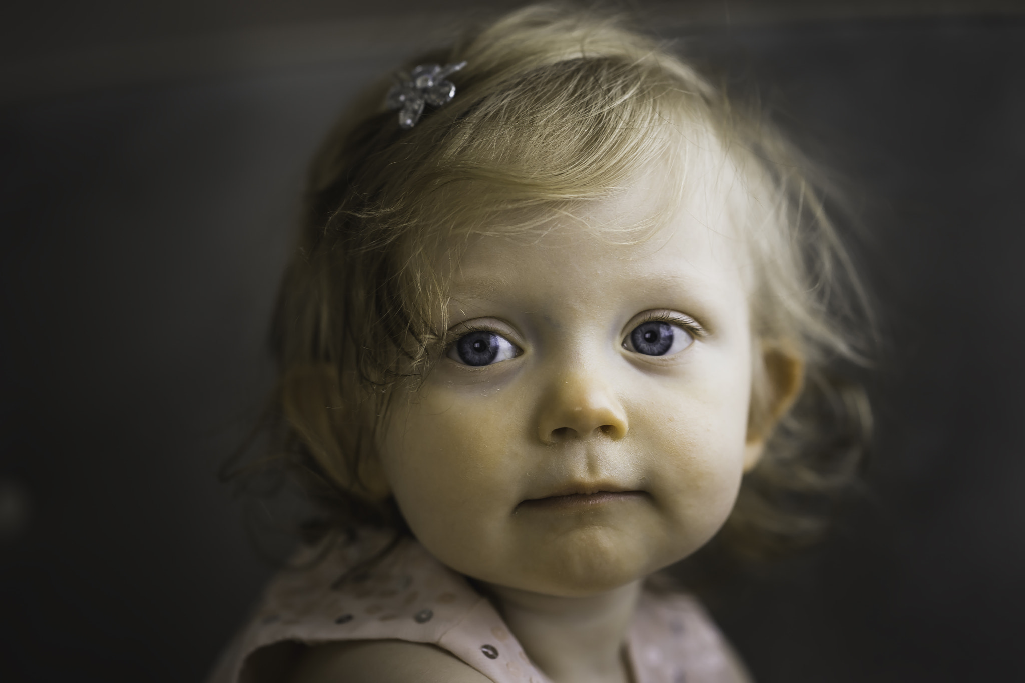 Sony a7 II sample photo. Blue eyed. photography