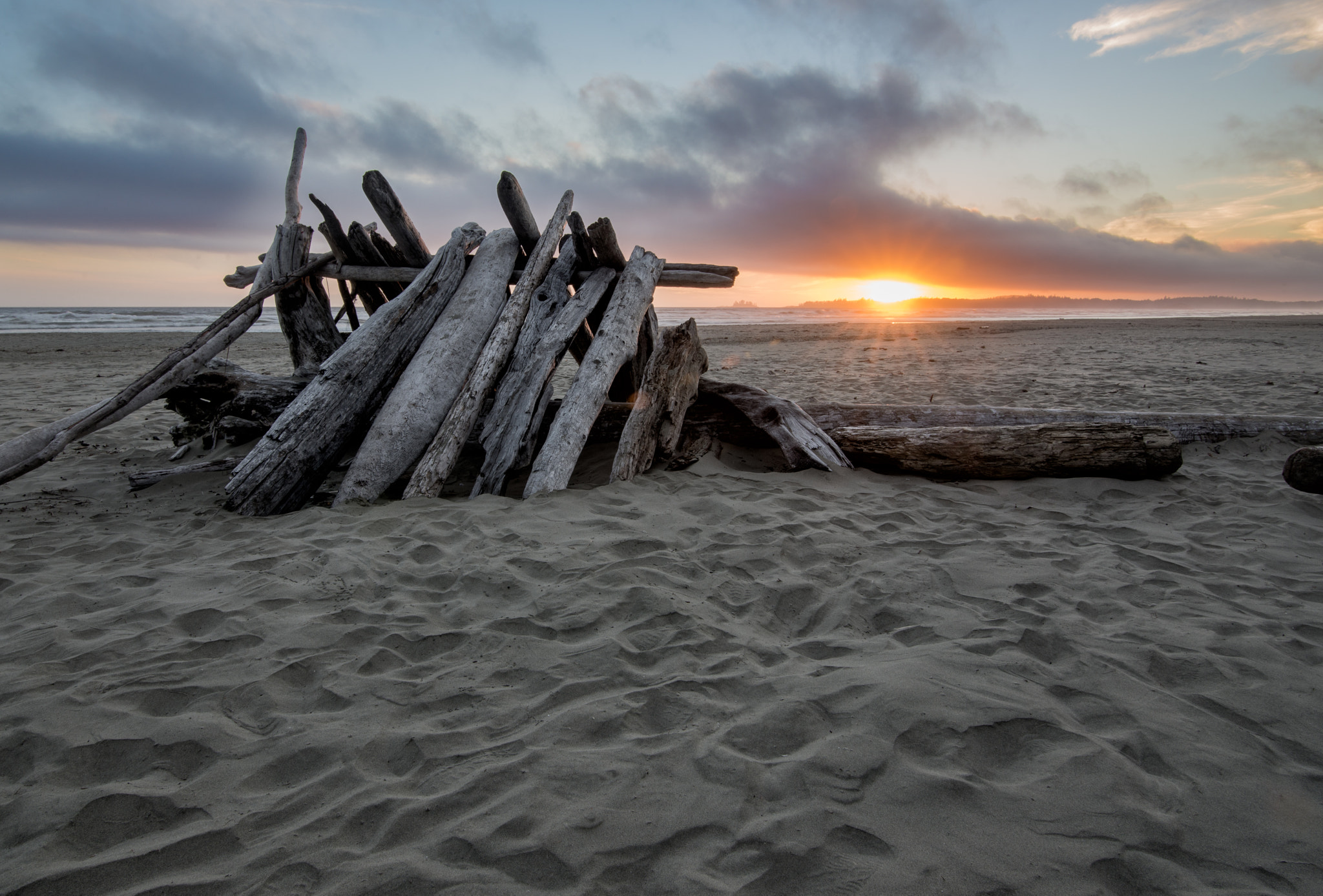 Tokina AT-X 17-35mm F4 Pro FX sample photo. Beach fort photography