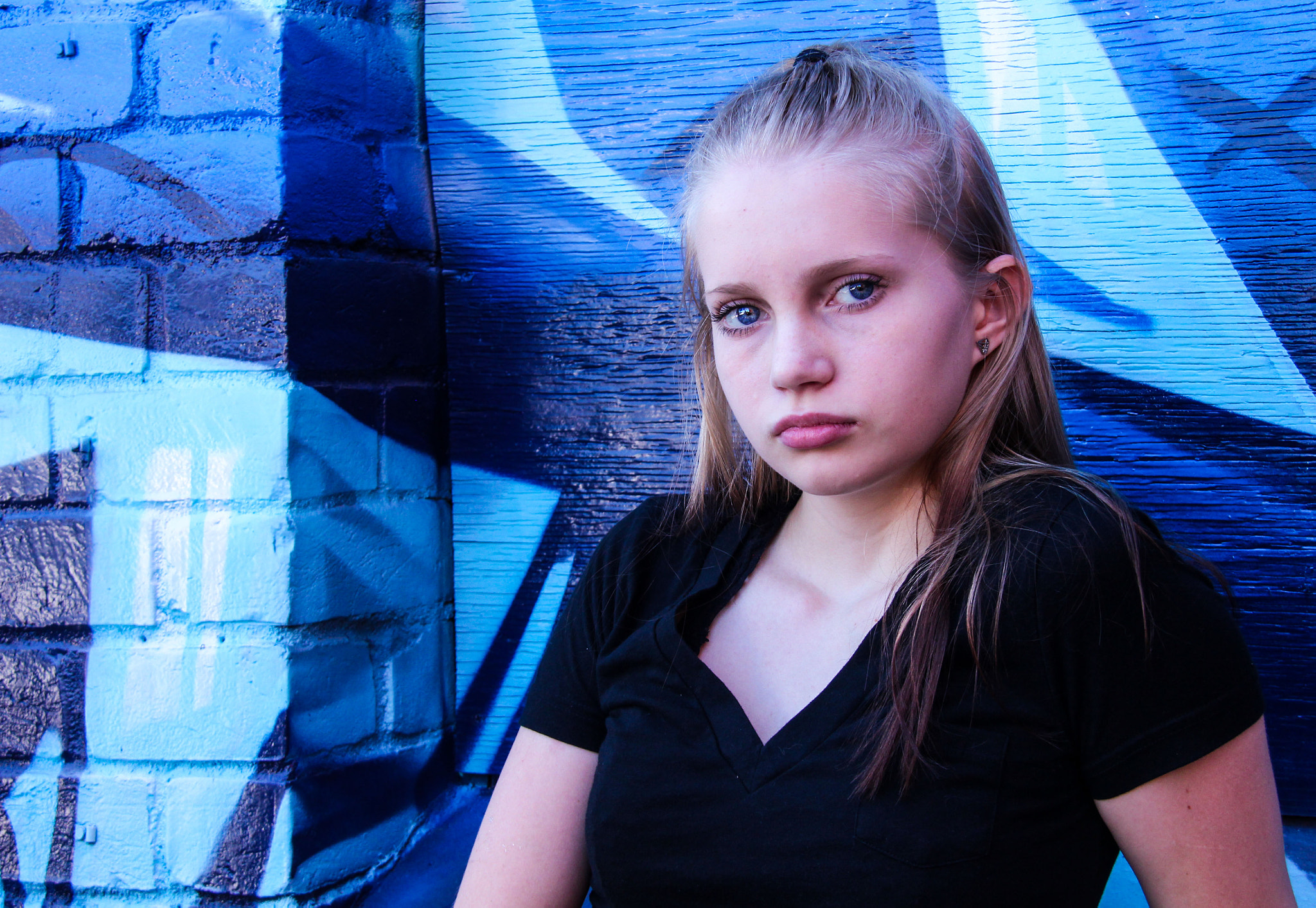 Canon EF-S 18-200mm F3.5-5.6 IS sample photo. Baby blue eyes photography