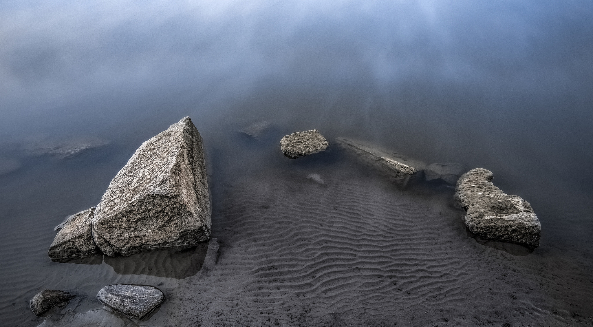 Tokina AT-X Pro 11-16mm F2.8 DX sample photo. Constant photography