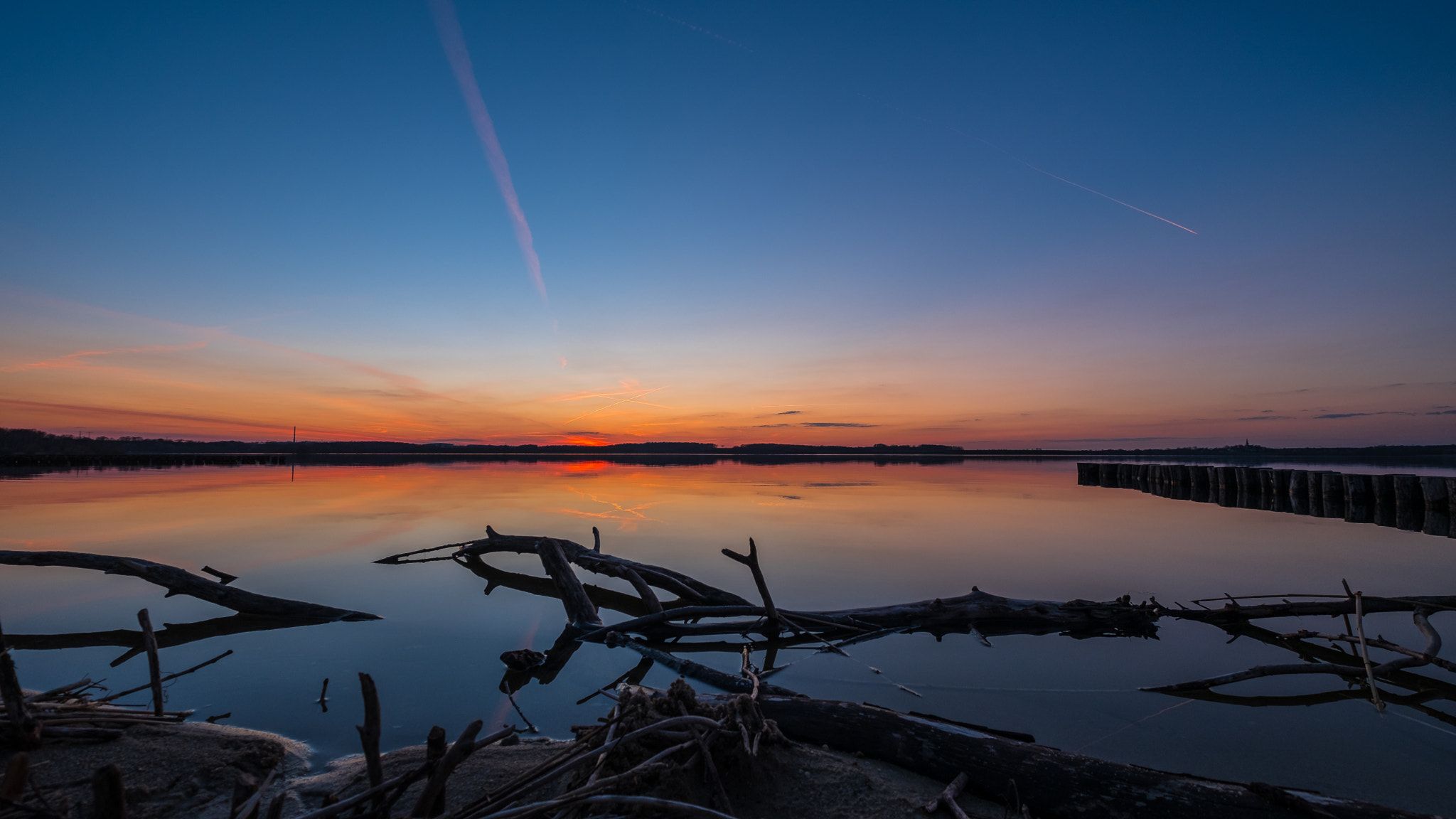 Fujifilm X-T2 + Fujifilm XF 10-24mm F4 R OIS sample photo. Silence photography