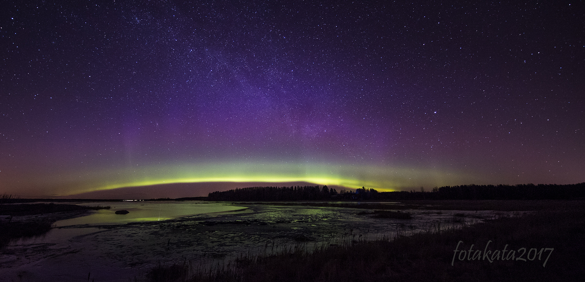 Canon EOS-1D X Mark II + Canon EF 11-24mm F4L USM sample photo. Auroras photography