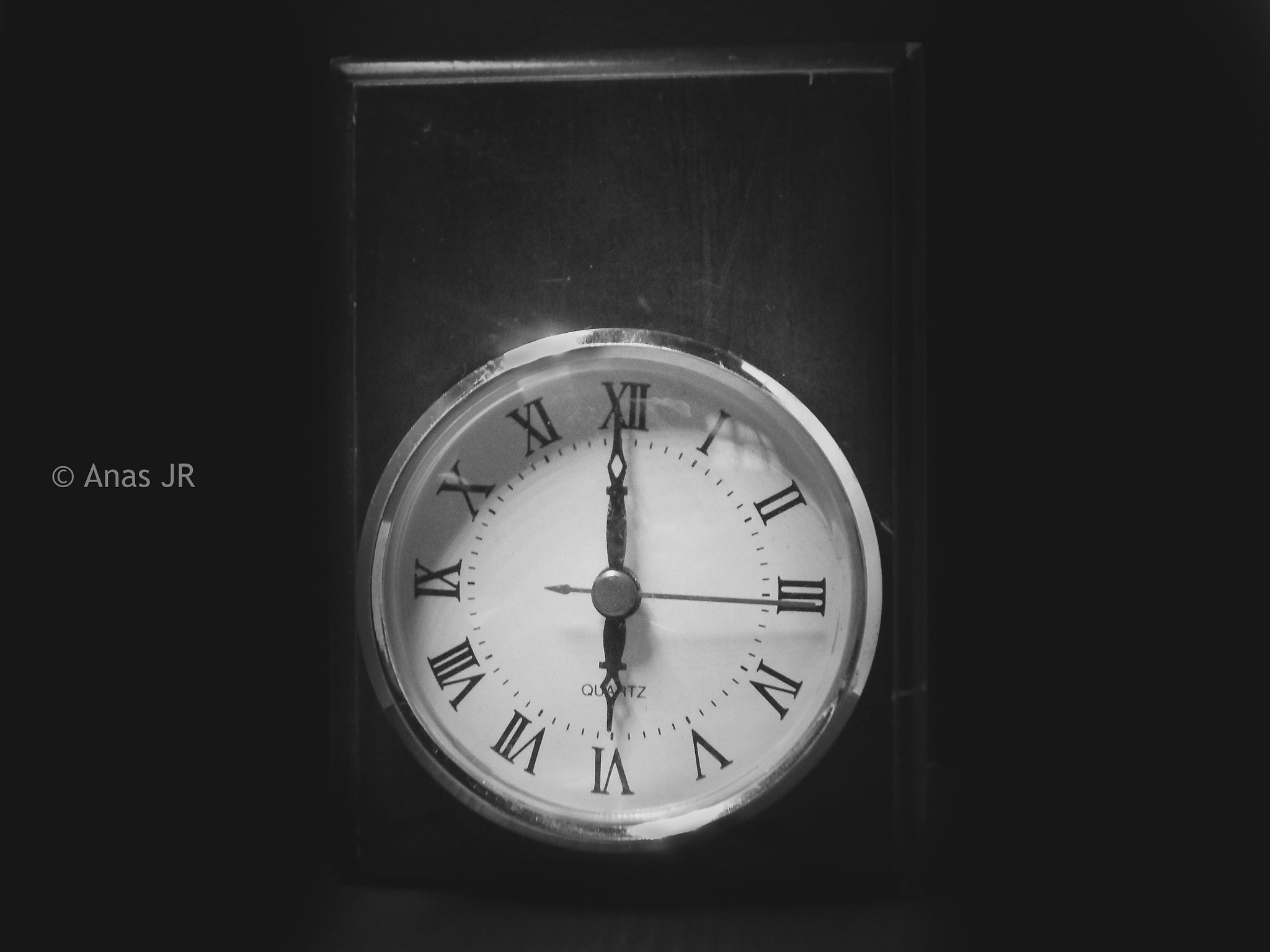 Samsung ES95 sample photo. Black and white photography photography