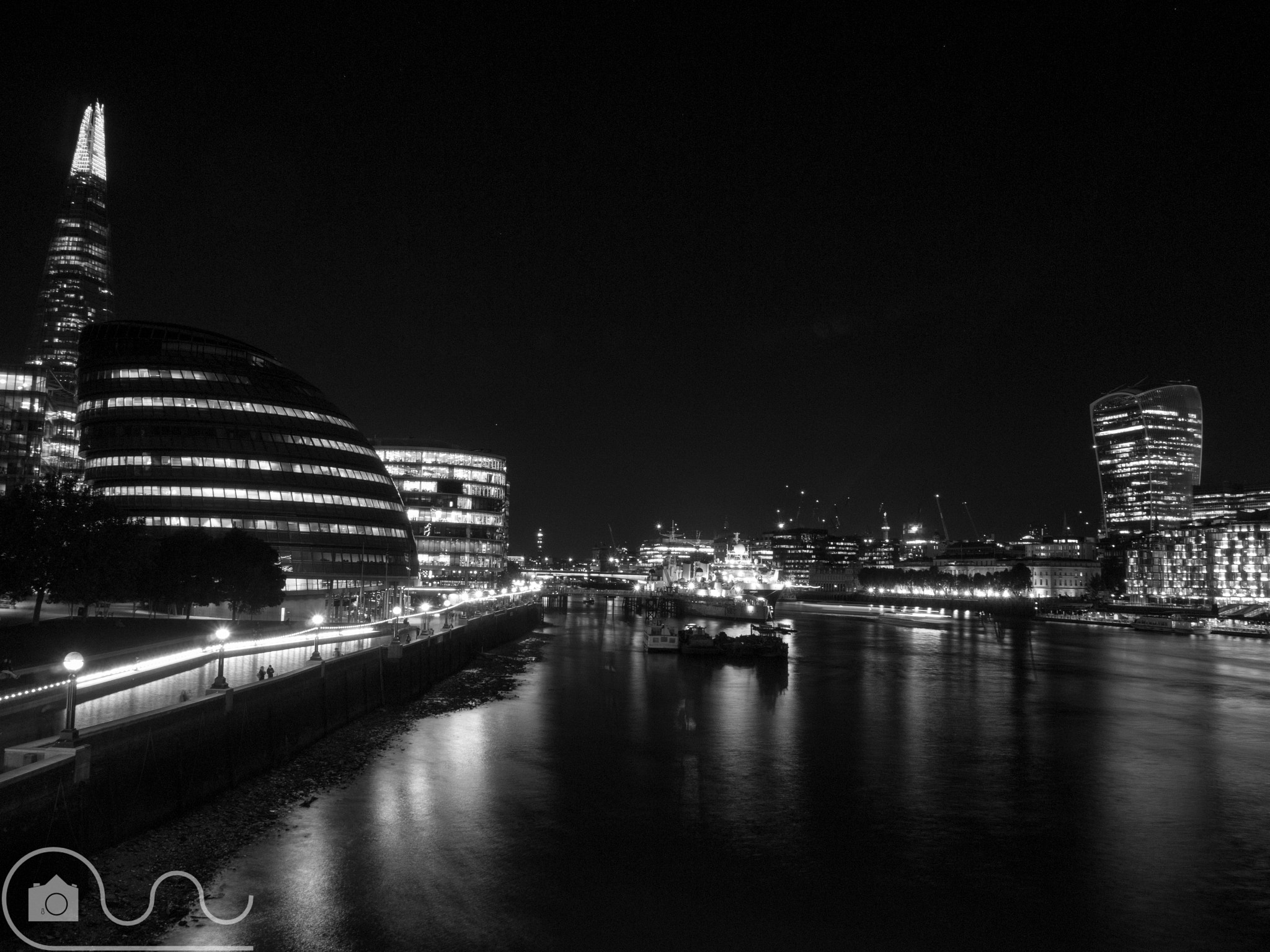 Olympus PEN E-PL3 sample photo. This is london photography