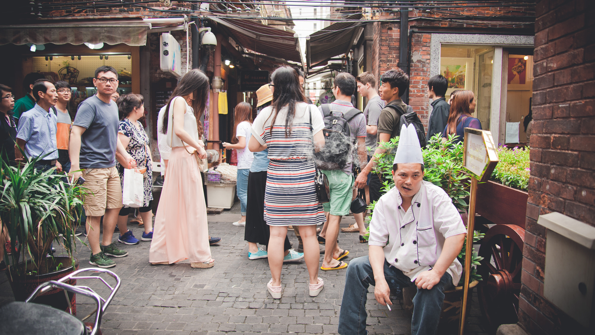 Nikon D700 sample photo. Tourist vs local photography
