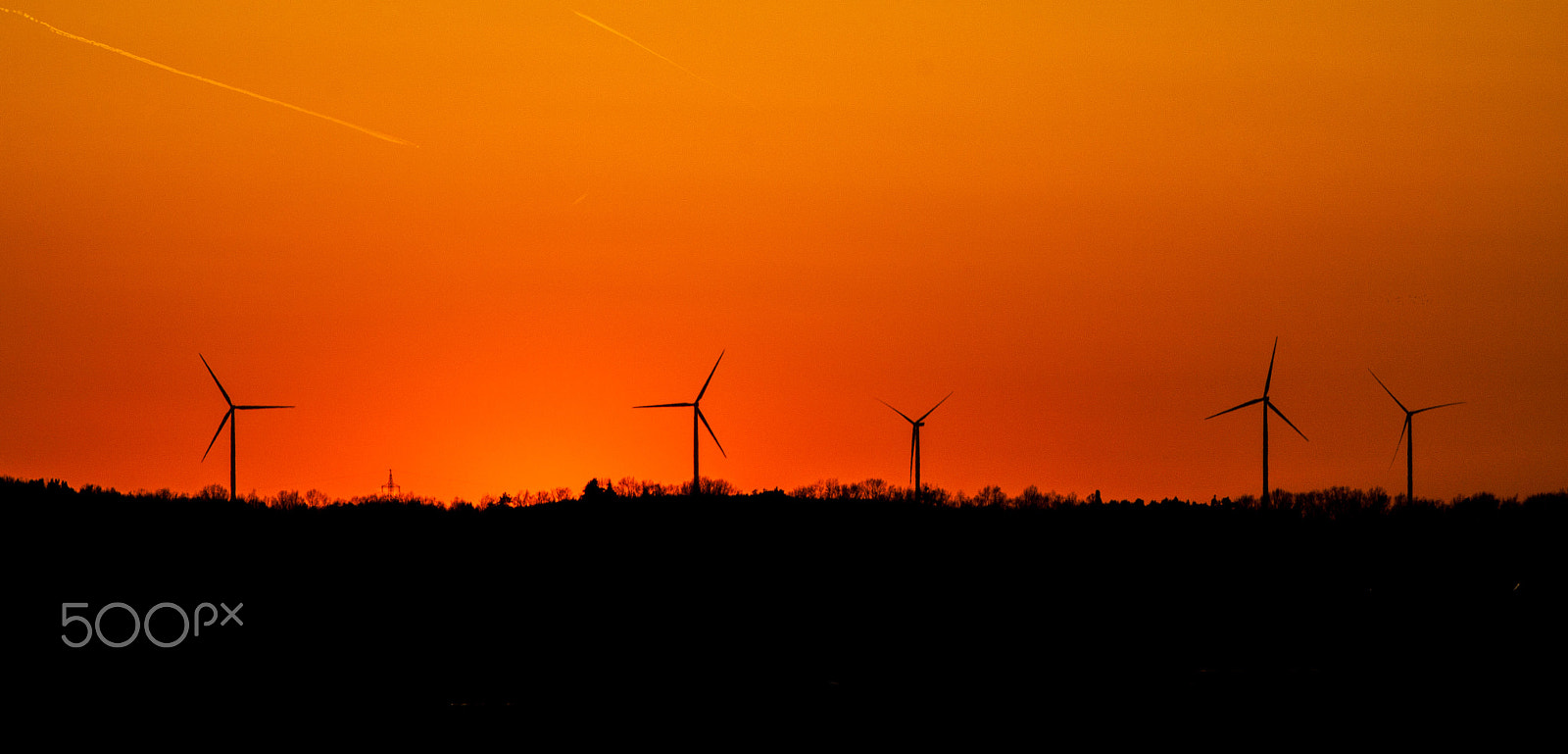 Canon EF 70-200mm F2.8L IS USM sample photo. Energy photography