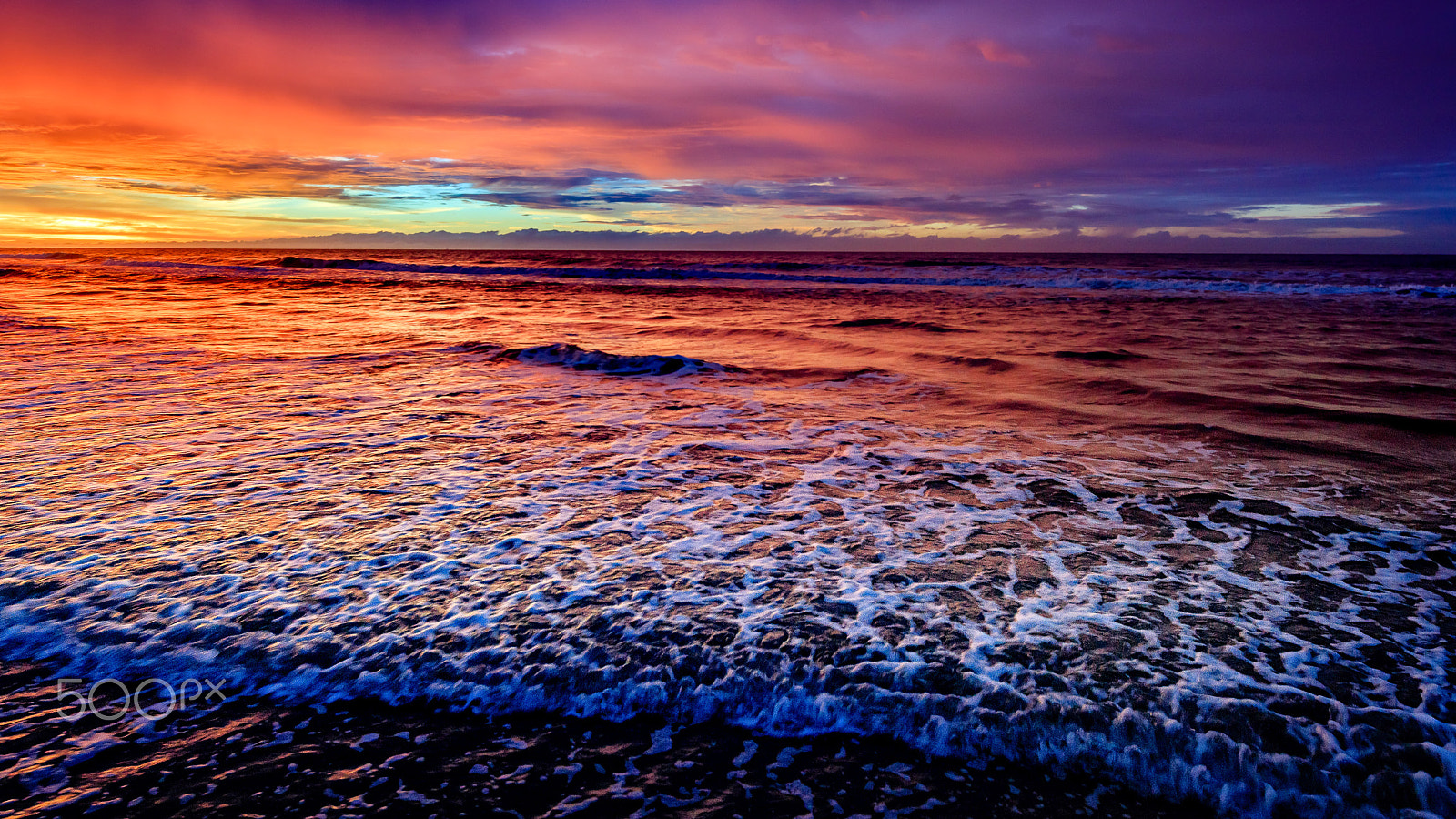Canon EOS 5DS R + Canon TS-E 17mm F4L Tilt-Shift sample photo. 浪花映晚霞 photography