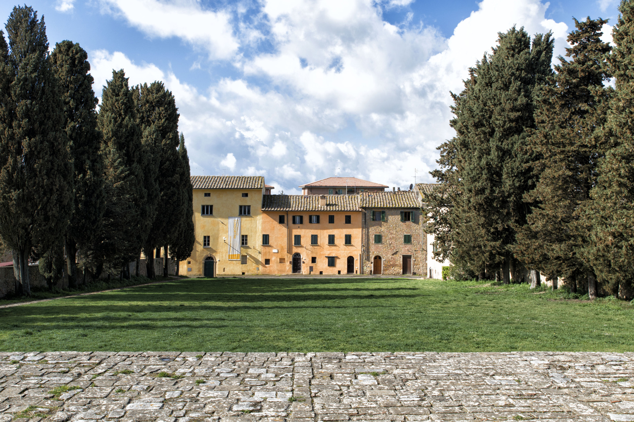 Tamron SP 24-70mm F2.8 Di VC USD sample photo. Volterra,tuscany photography