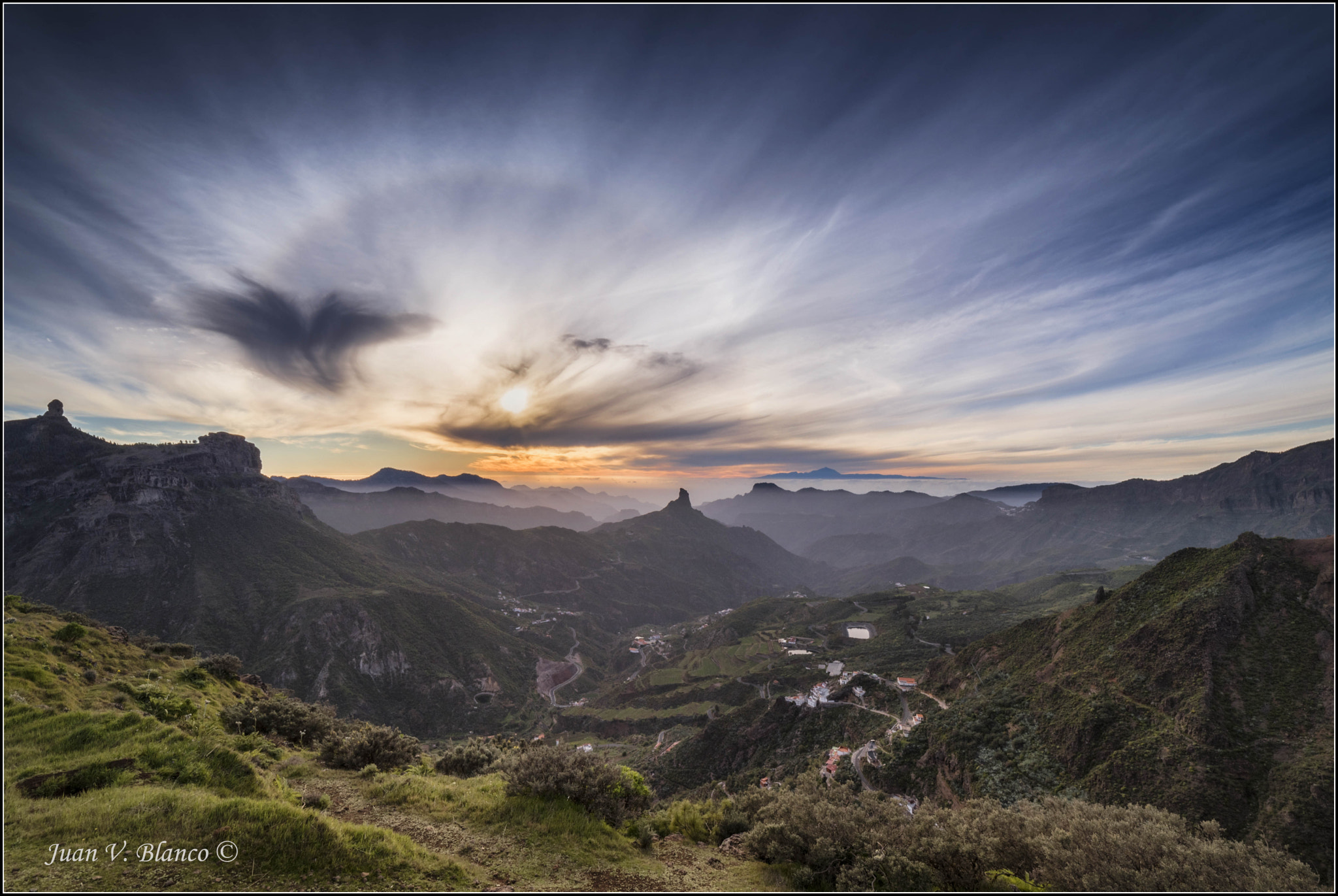 Samyang 14mm F2.8 ED AS IF UMC sample photo. Sunset and clouds photography