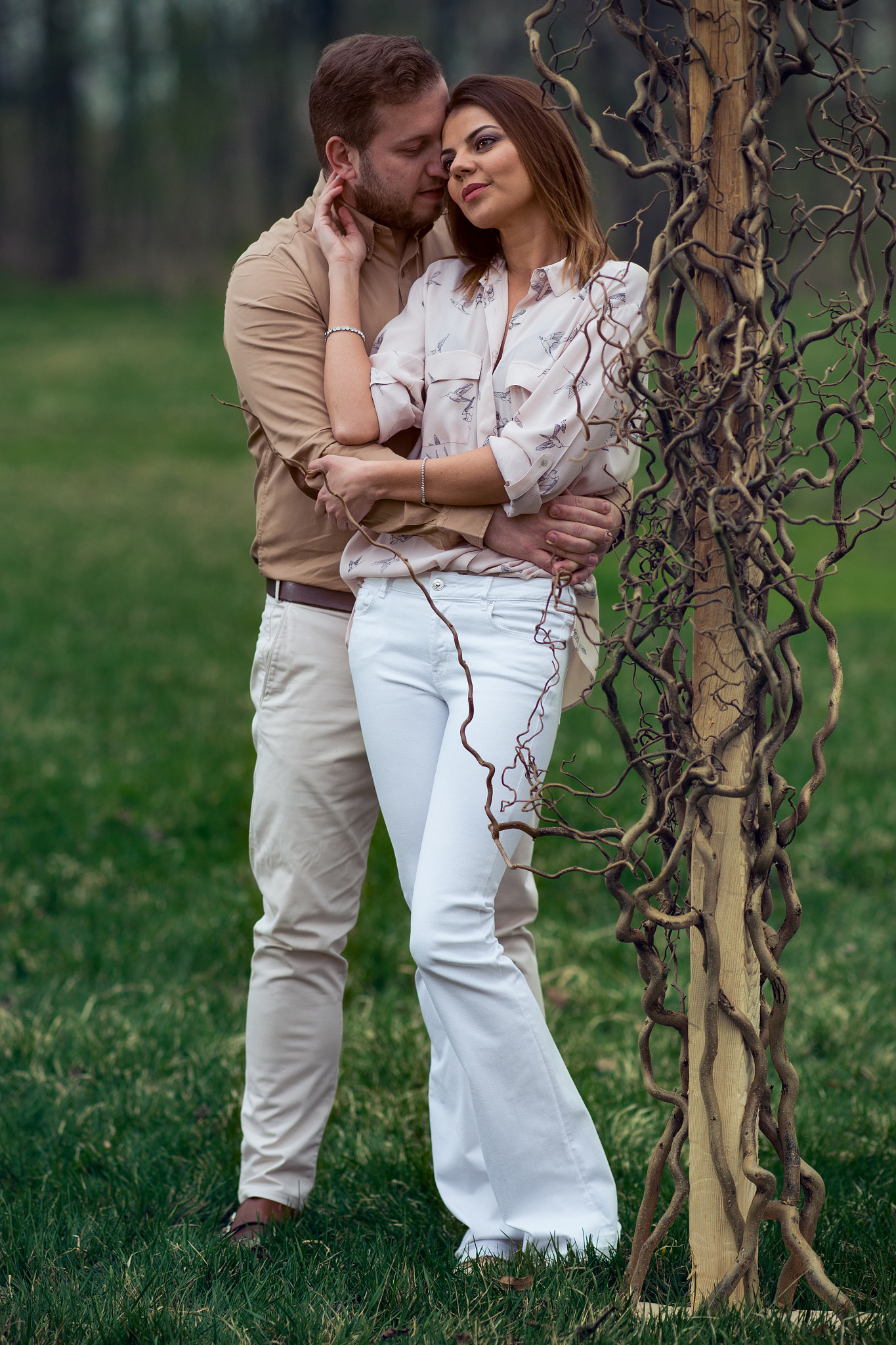 Sony Sonnar T* 135mm F1.8 ZA sample photo. Couple photography