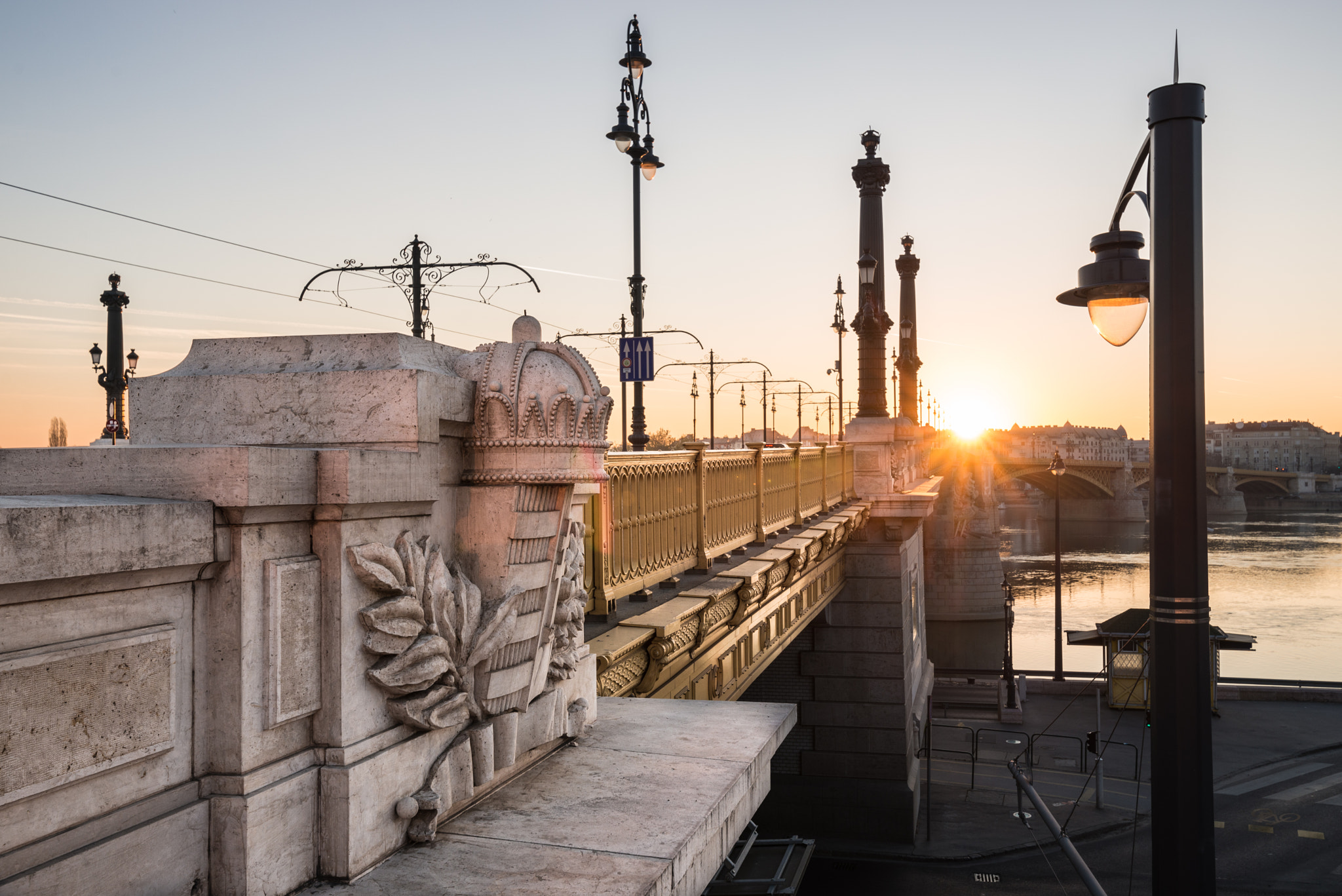 Nikon D610 sample photo. Margit bridge in morning lights photography