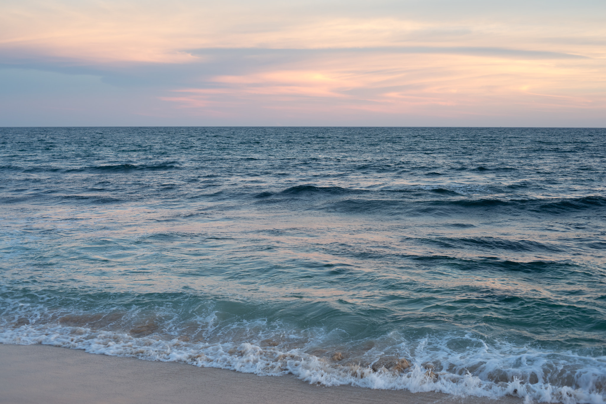 Pentax K-1 sample photo. Dusk at the indian ocean photography