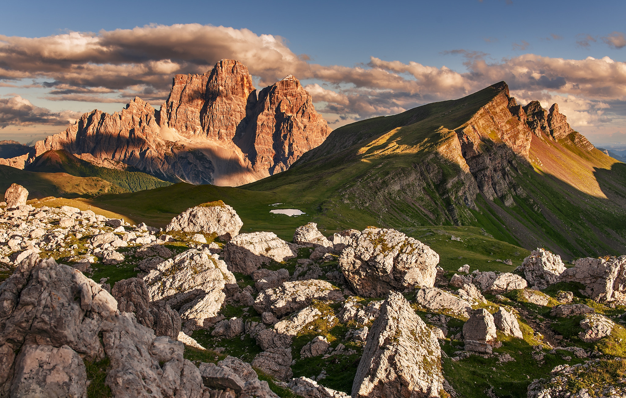 Nikon AF-S Nikkor 24-70mm F2.8G ED sample photo. Pelmo lago delle baste.jpg photography