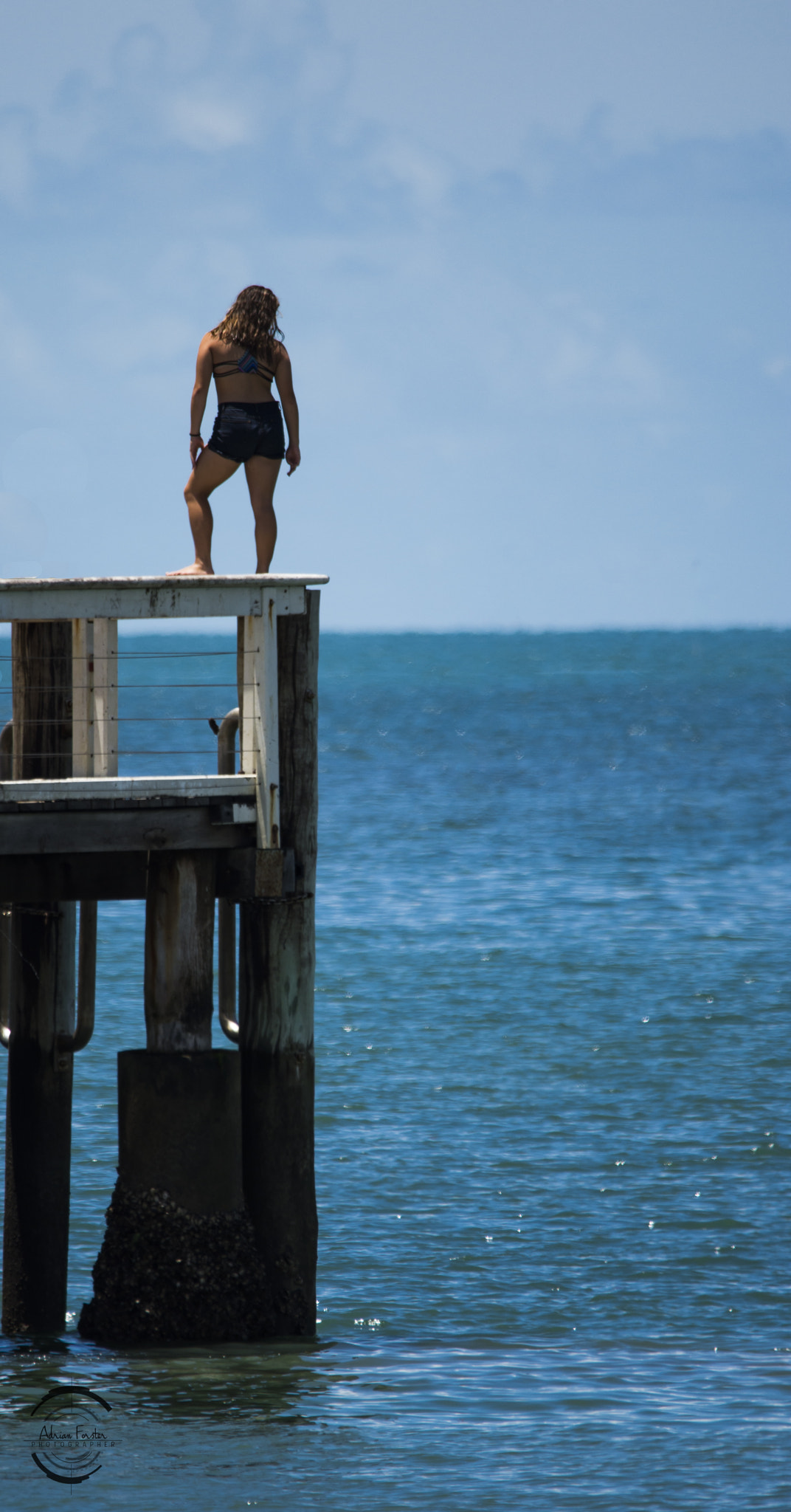 Sigma 150-500mm F5-6.3 DG OS HSM sample photo. Girl up high photography