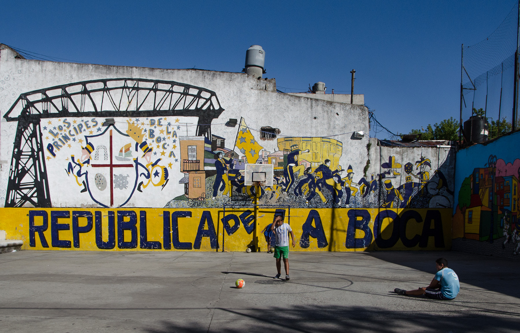 Sigma 17-70mm F2.8-4 DC Macro OS HSM sample photo. La boca photography