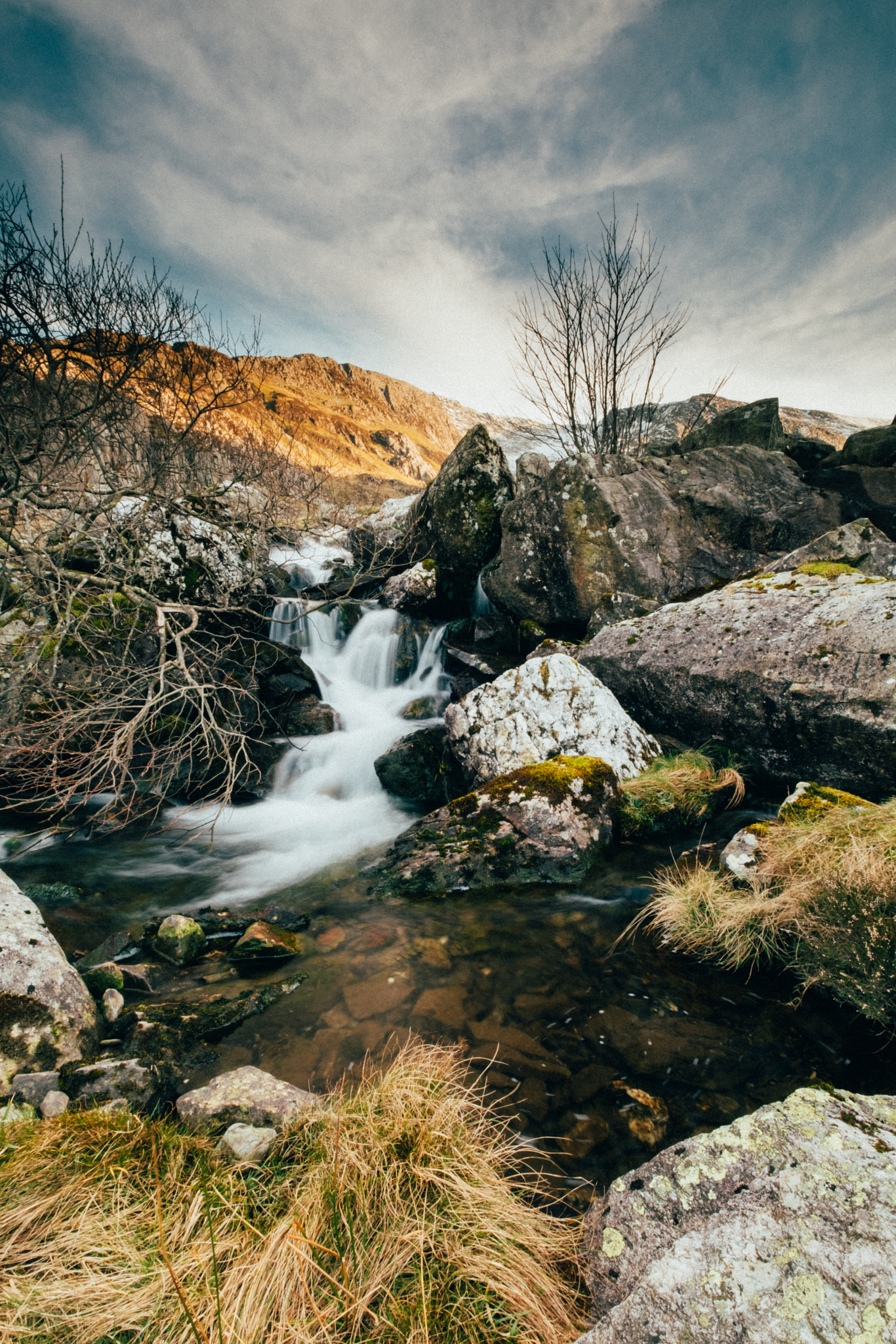 Fujifilm X-T2 + Fujifilm XF 10-24mm F4 R OIS sample photo. Waterfall , llyn idwal, snowdonia photography