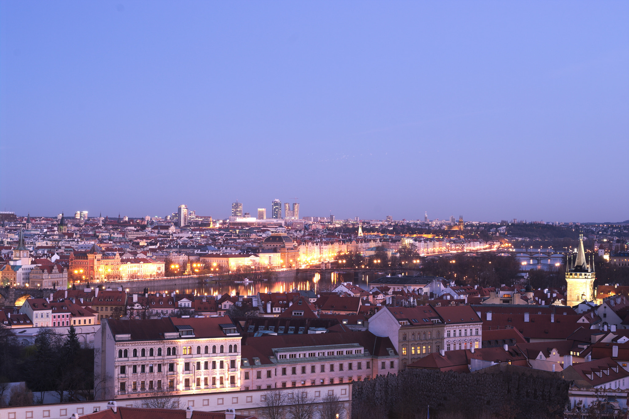 Pentax K20D sample photo. Prague night 1 photography