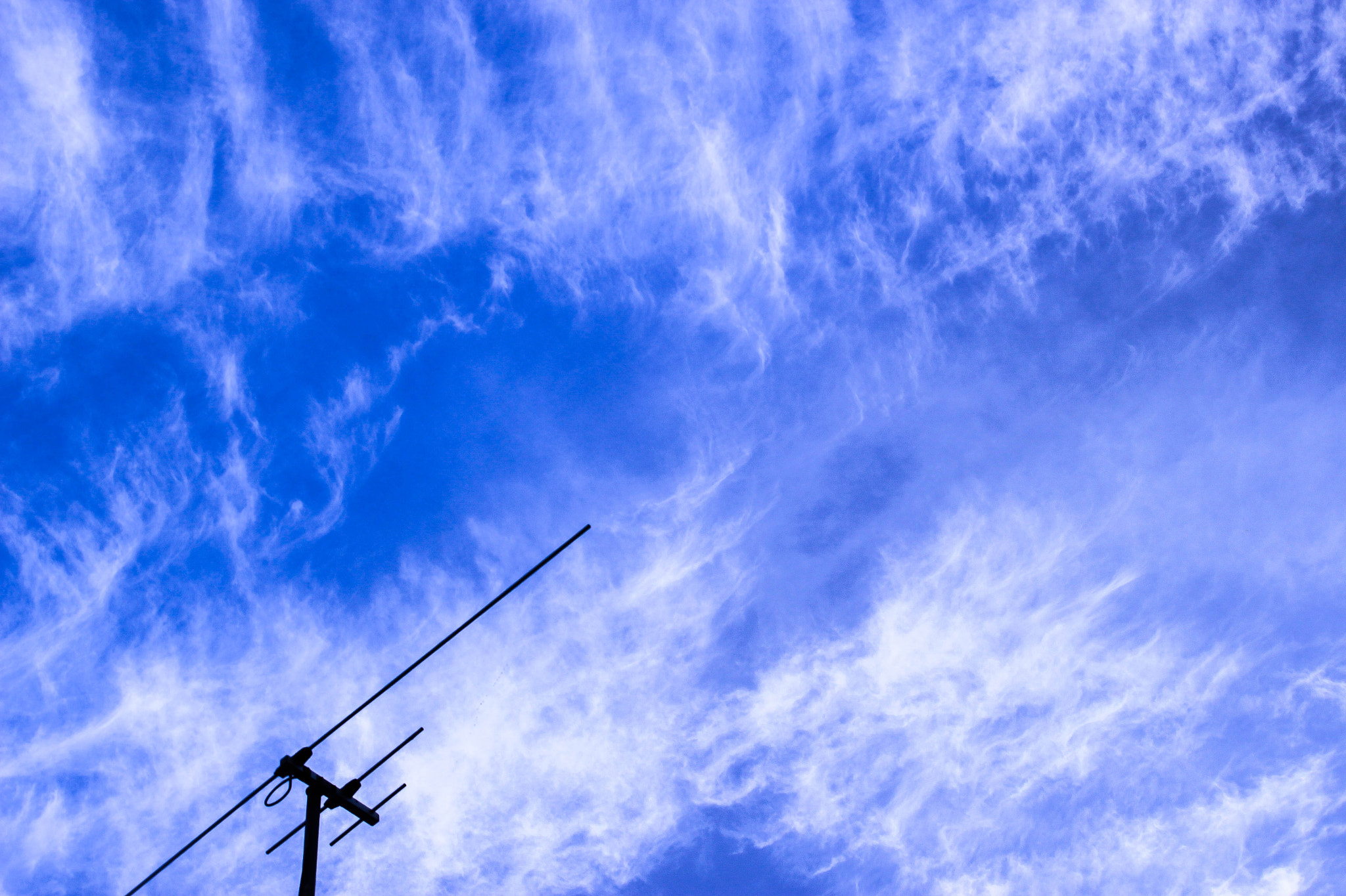 Canon EOS 100D (EOS Rebel SL1 / EOS Kiss X7) sample photo. Clouds photography