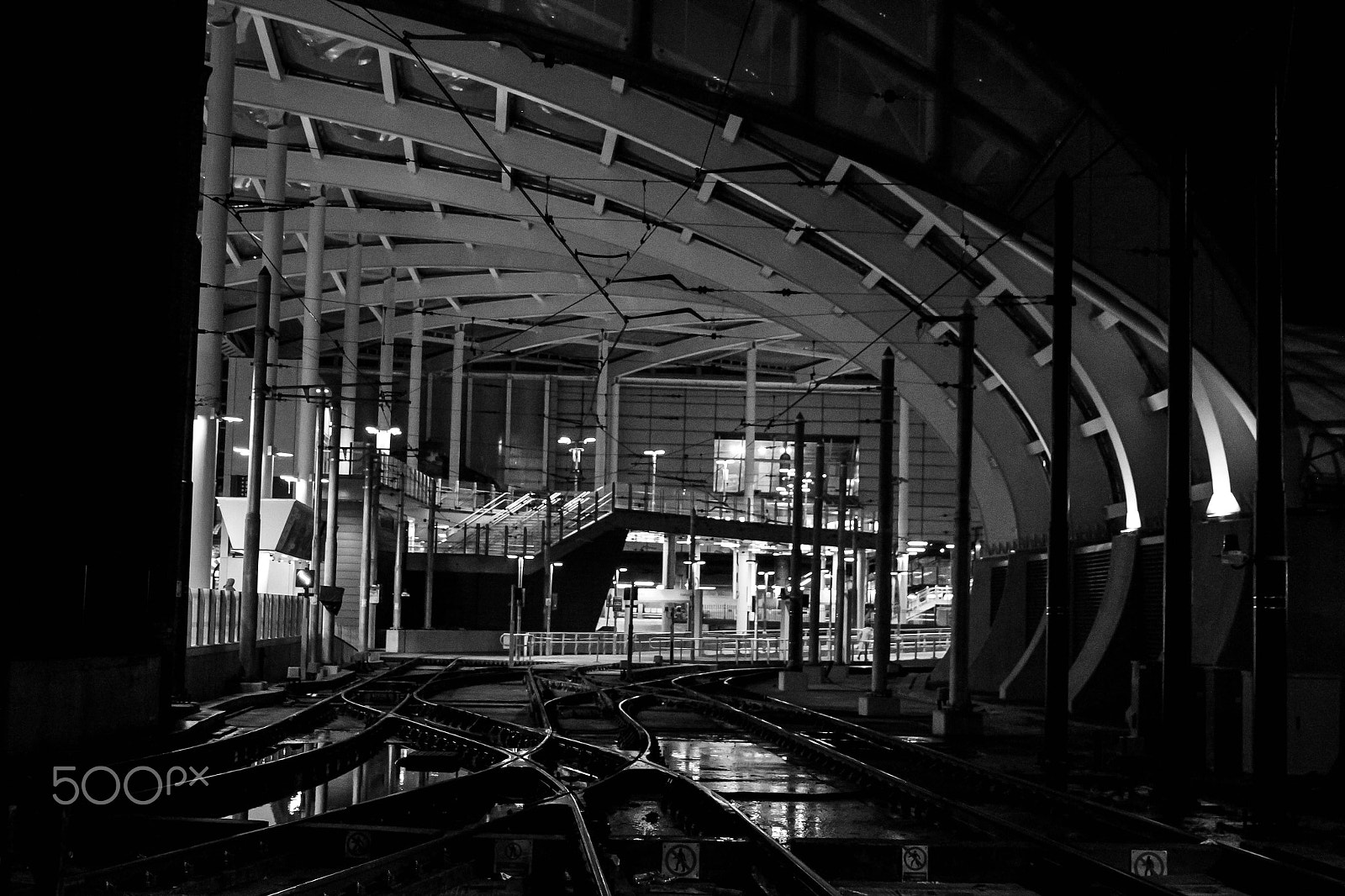 Canon EF 24-70mm F2.8L II USM sample photo. Manchester one wet rainy night photography