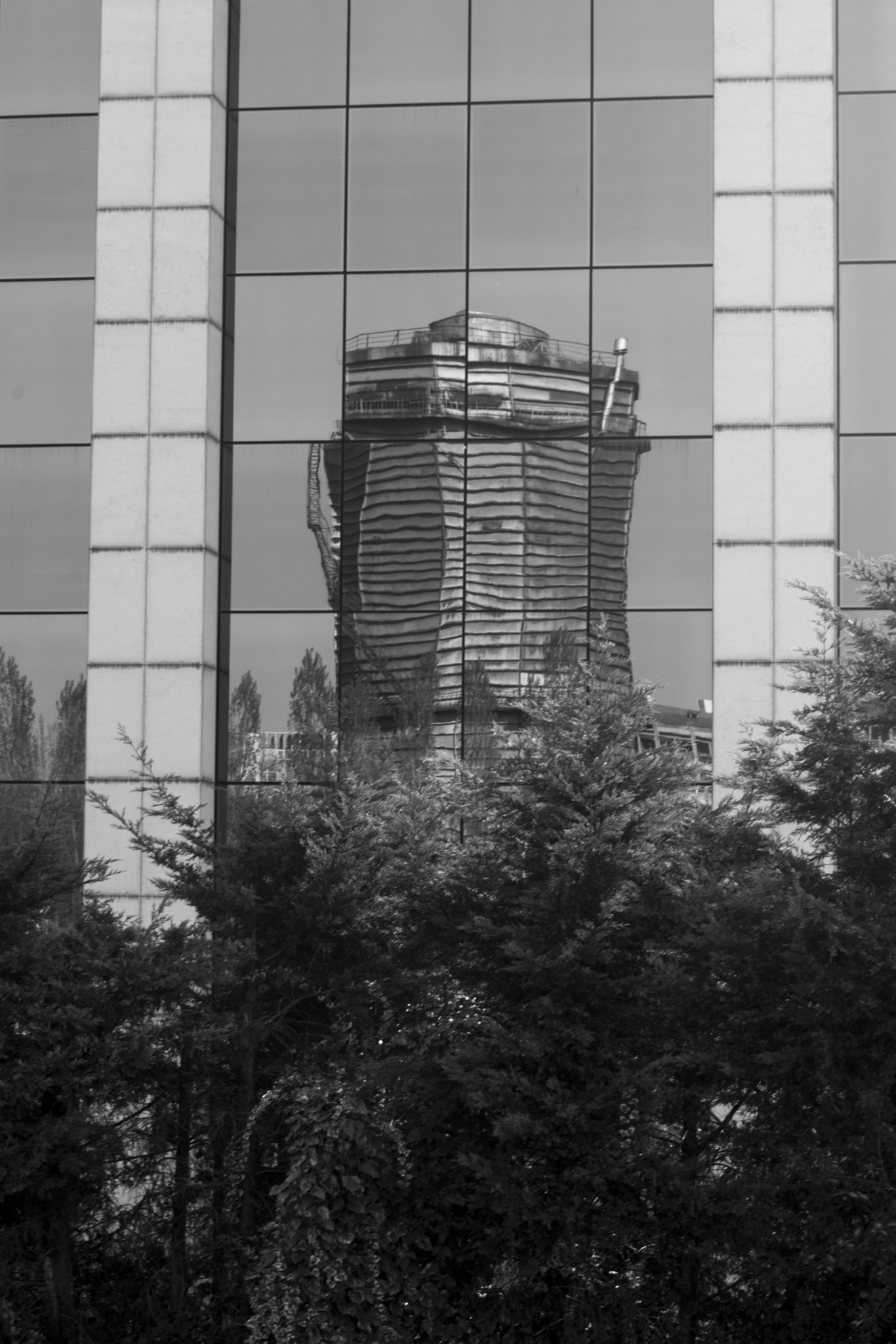 Nikon D7200 sample photo. New vs old photography