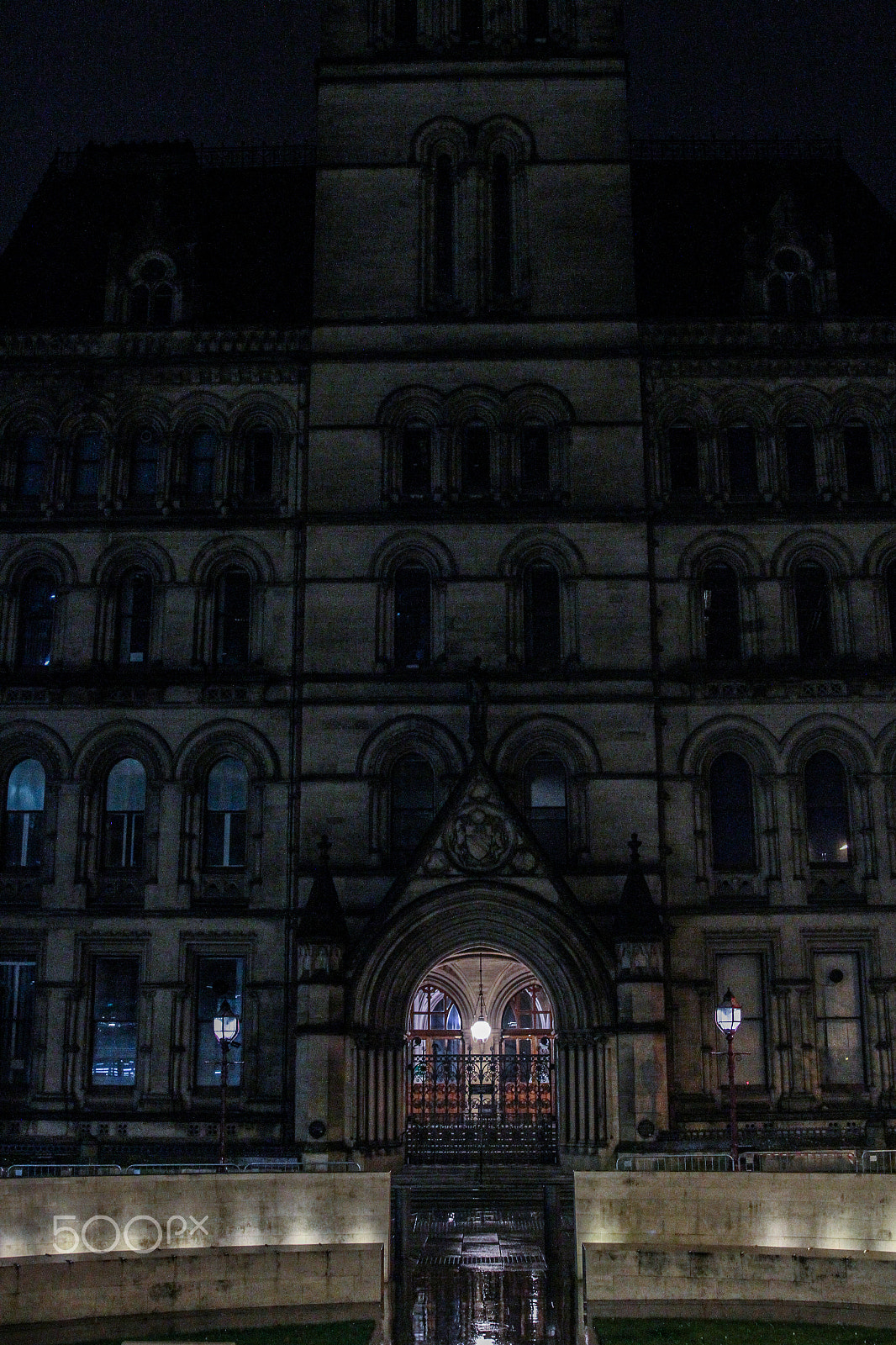 Canon EF 24-70mm F2.8L II USM sample photo. Manchester one wet and rainy night photography