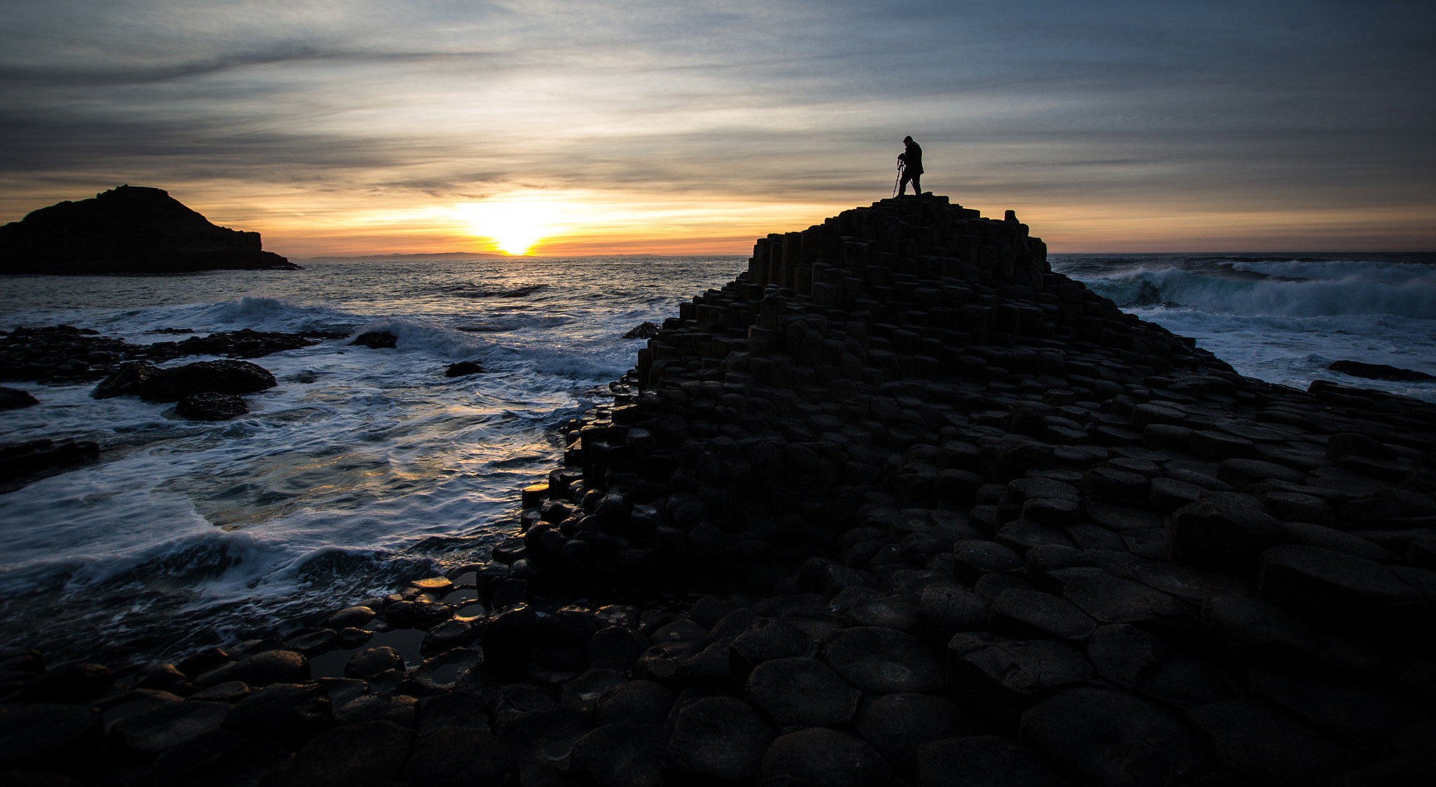 Nikon D3100 + Sigma 10-20mm F3.5 EX DC HSM sample photo. Giants causeway photography