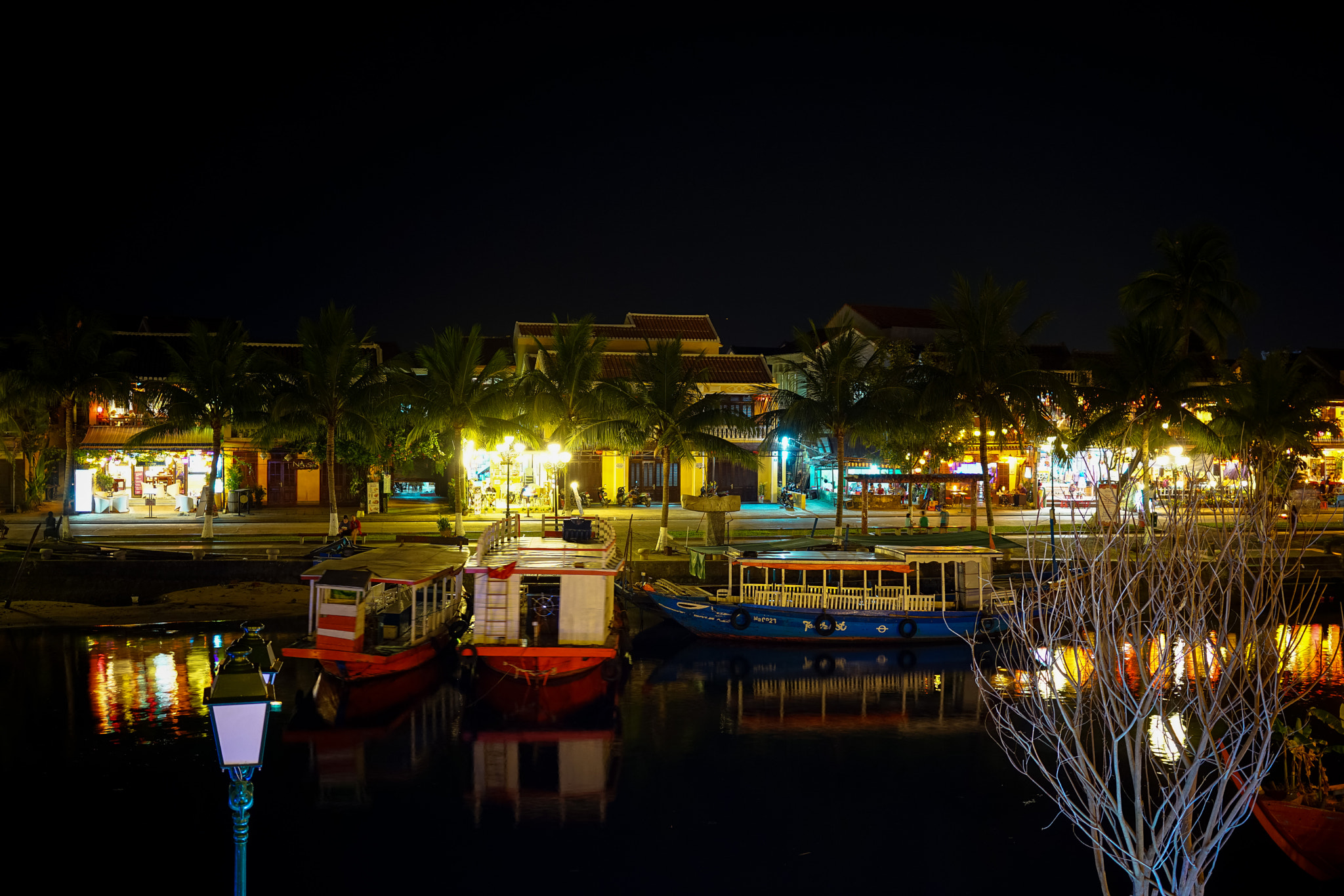 Sony a7 II + Sony Sonnar T* FE 35mm F2.8 ZA sample photo. Dsc photography