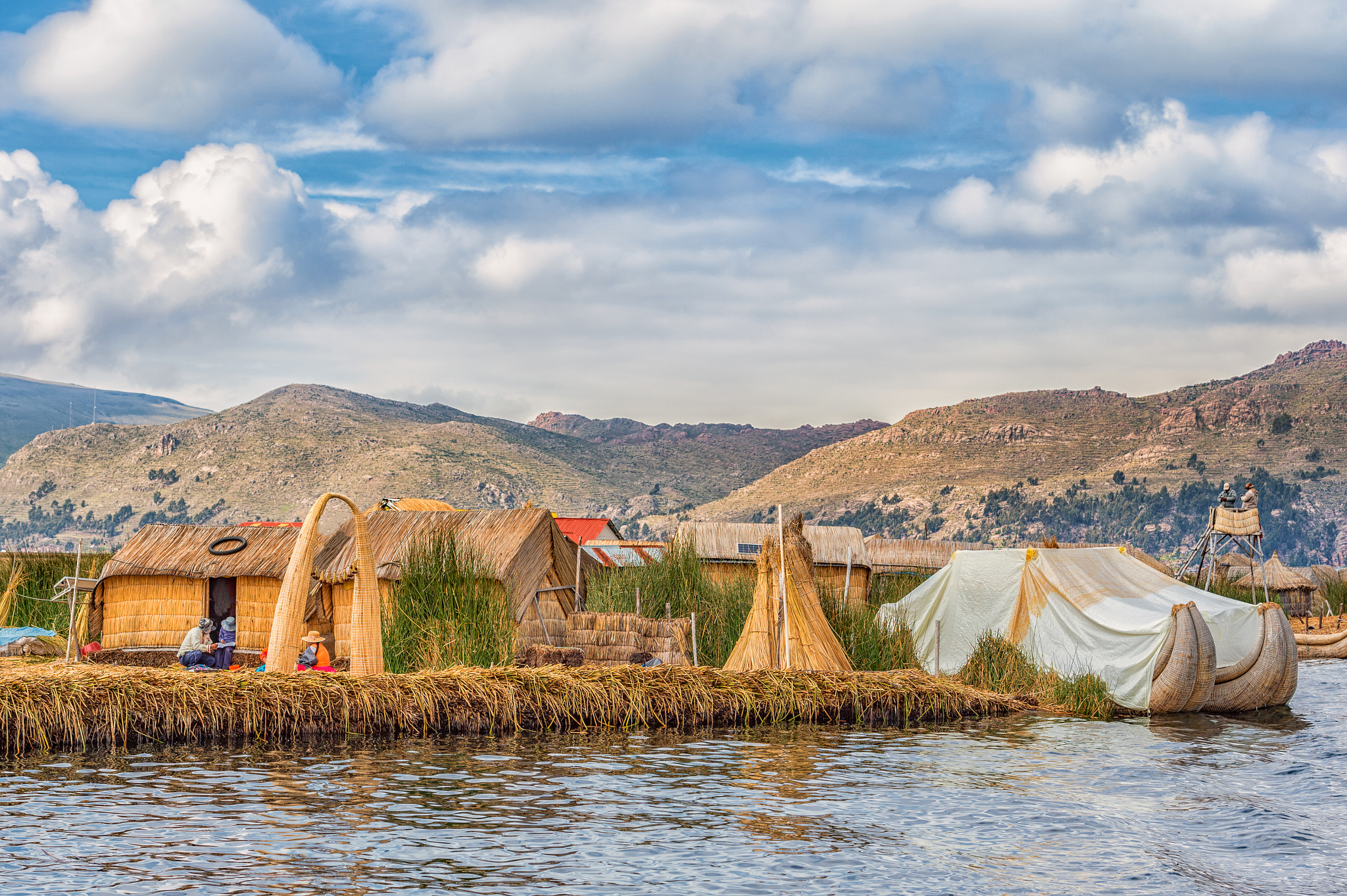 Nikon AF-S Nikkor 70-200mm F2.8G ED VR II sample photo. Lake titicaca, puno, peru photography