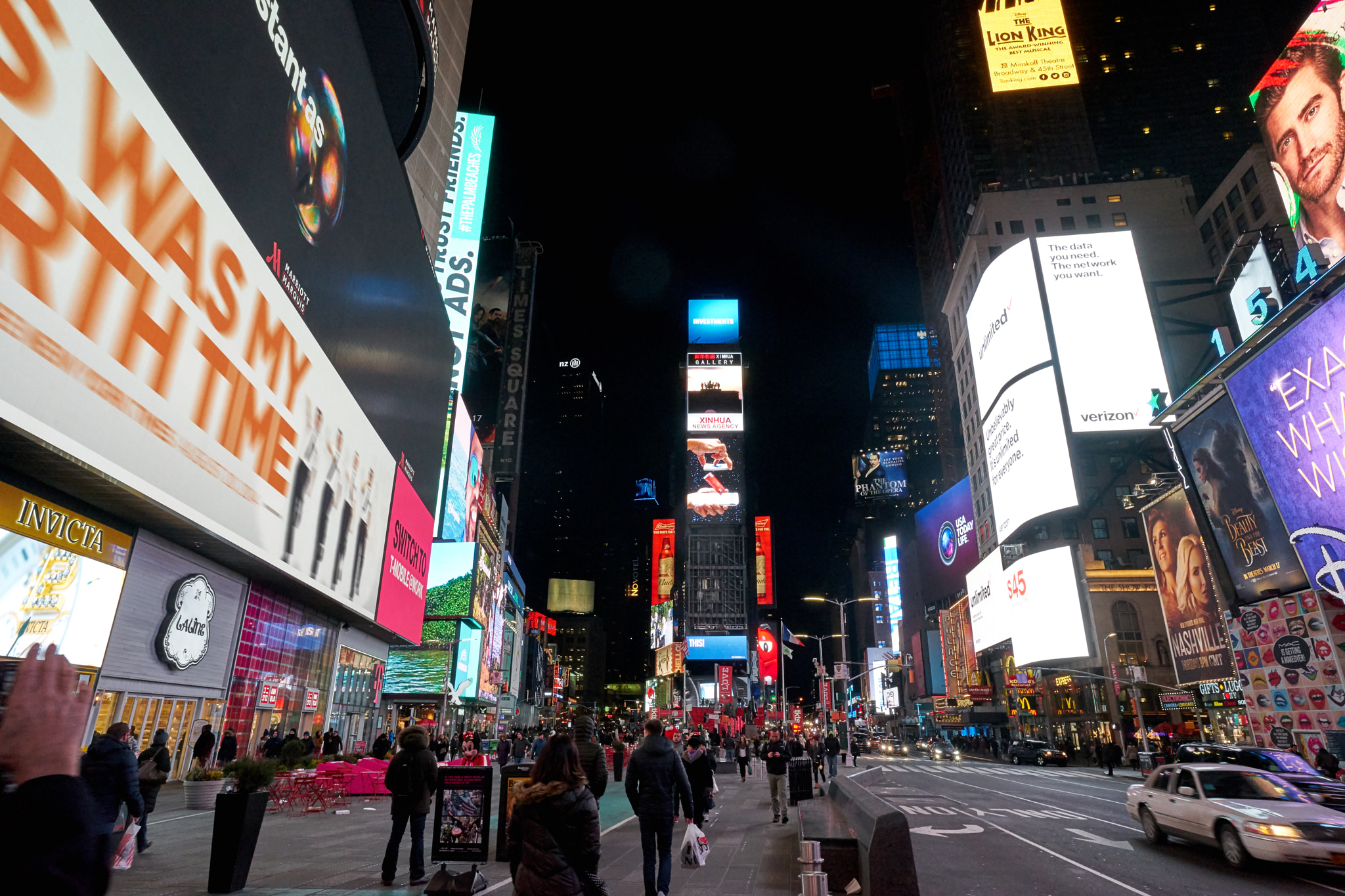 E 20mm F2 sample photo. Times square with tokina firin photography