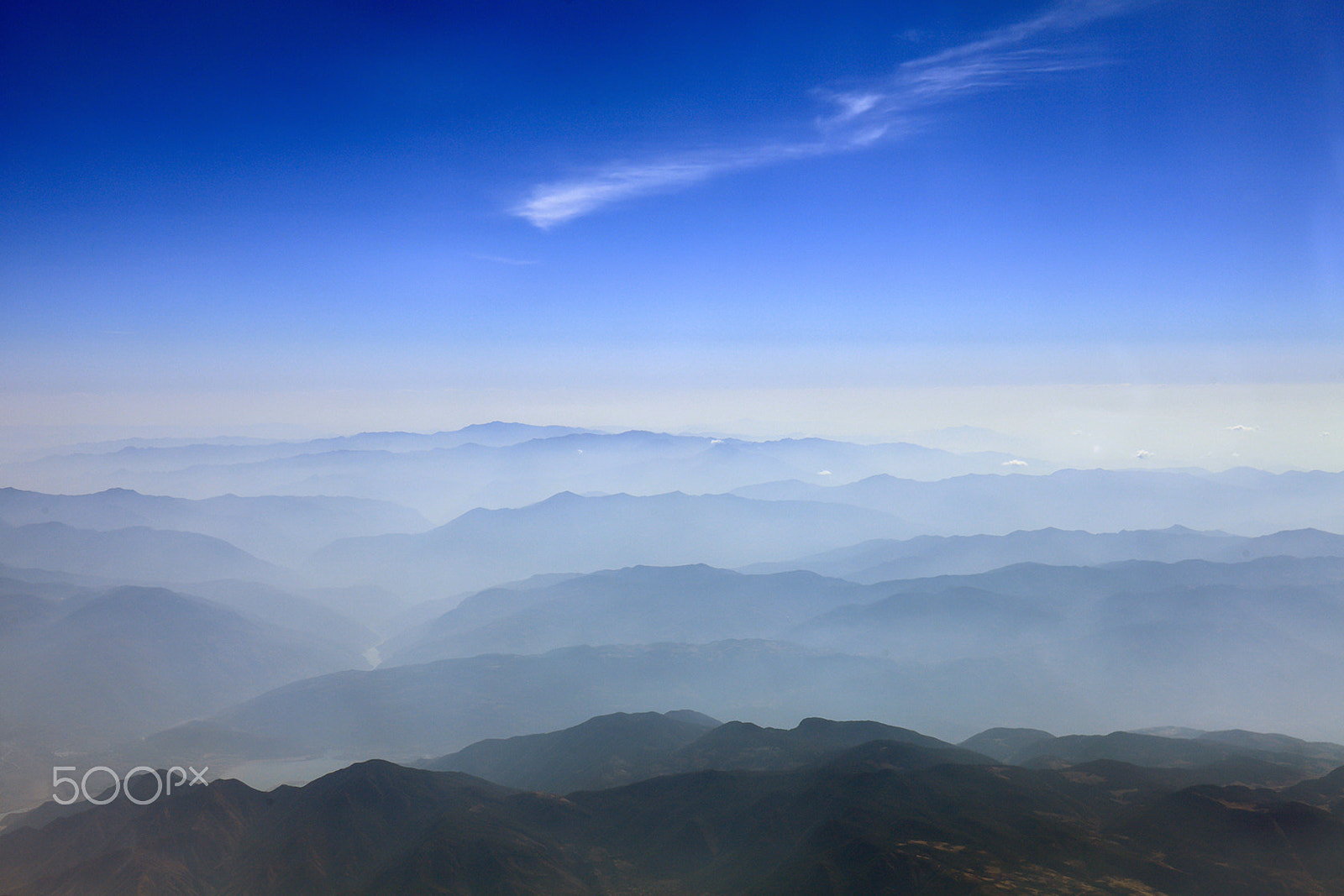 Canon EF 24-70mm F4L IS USM sample photo. 叠峦山峰 photography