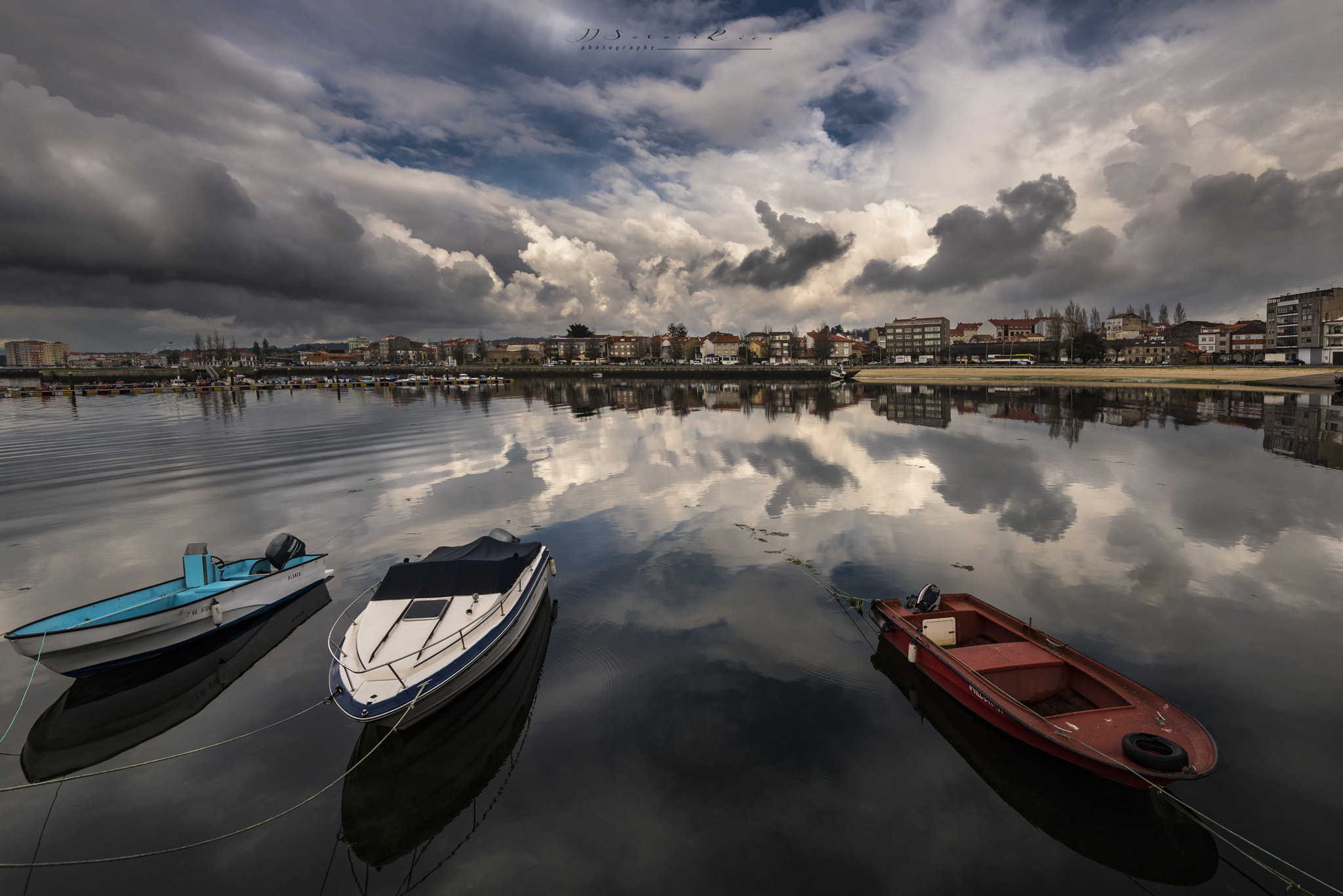 Nikon AF-S Nikkor 16-35mm F4G ED VR sample photo. Cambados:san tome photography