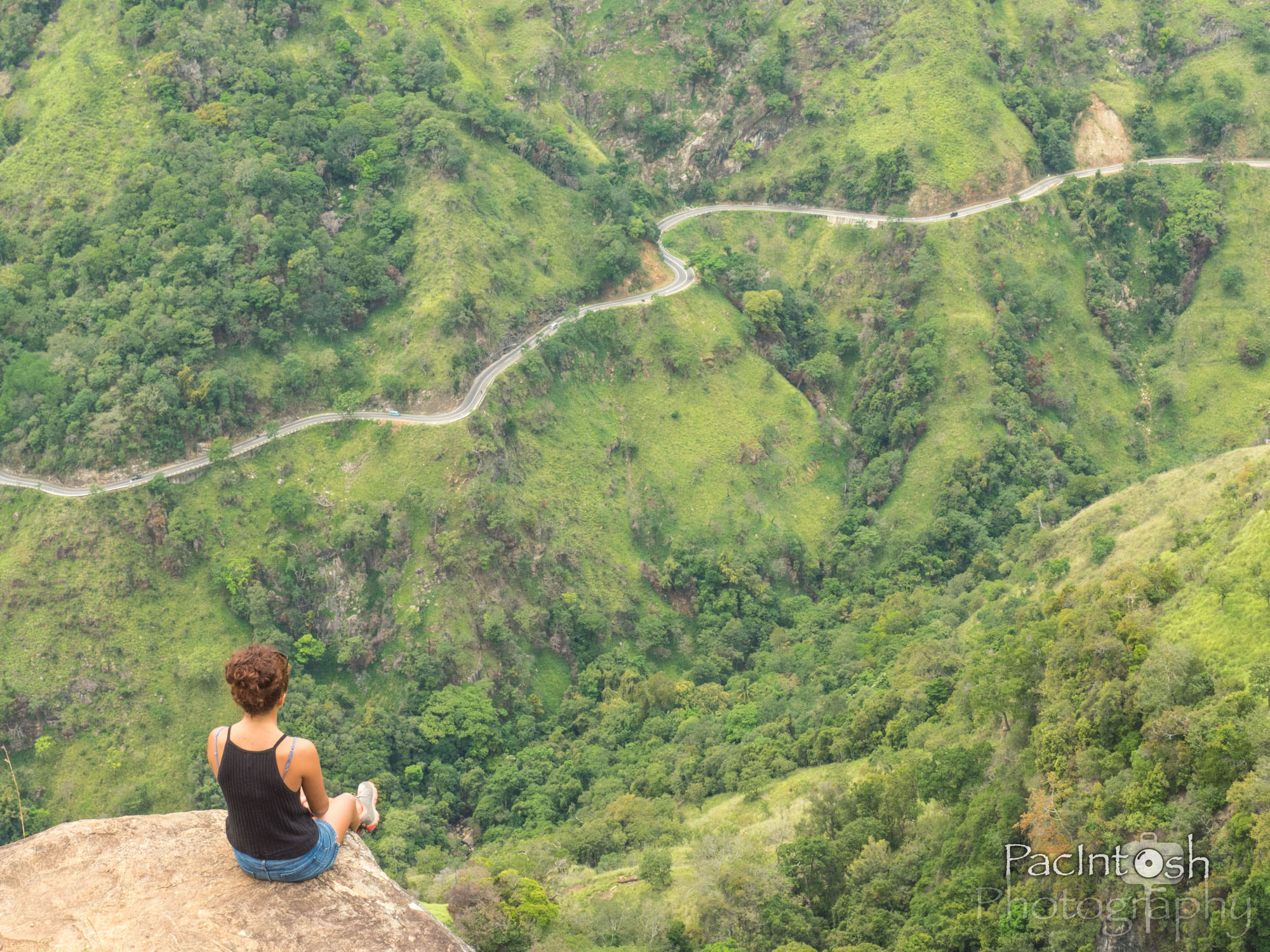 Panasonic Lumix DMC-GX8 + Olympus M.Zuiko Digital ED 12-40mm F2.8 Pro sample photo. Little adam's peek trekking in sri lanka photography