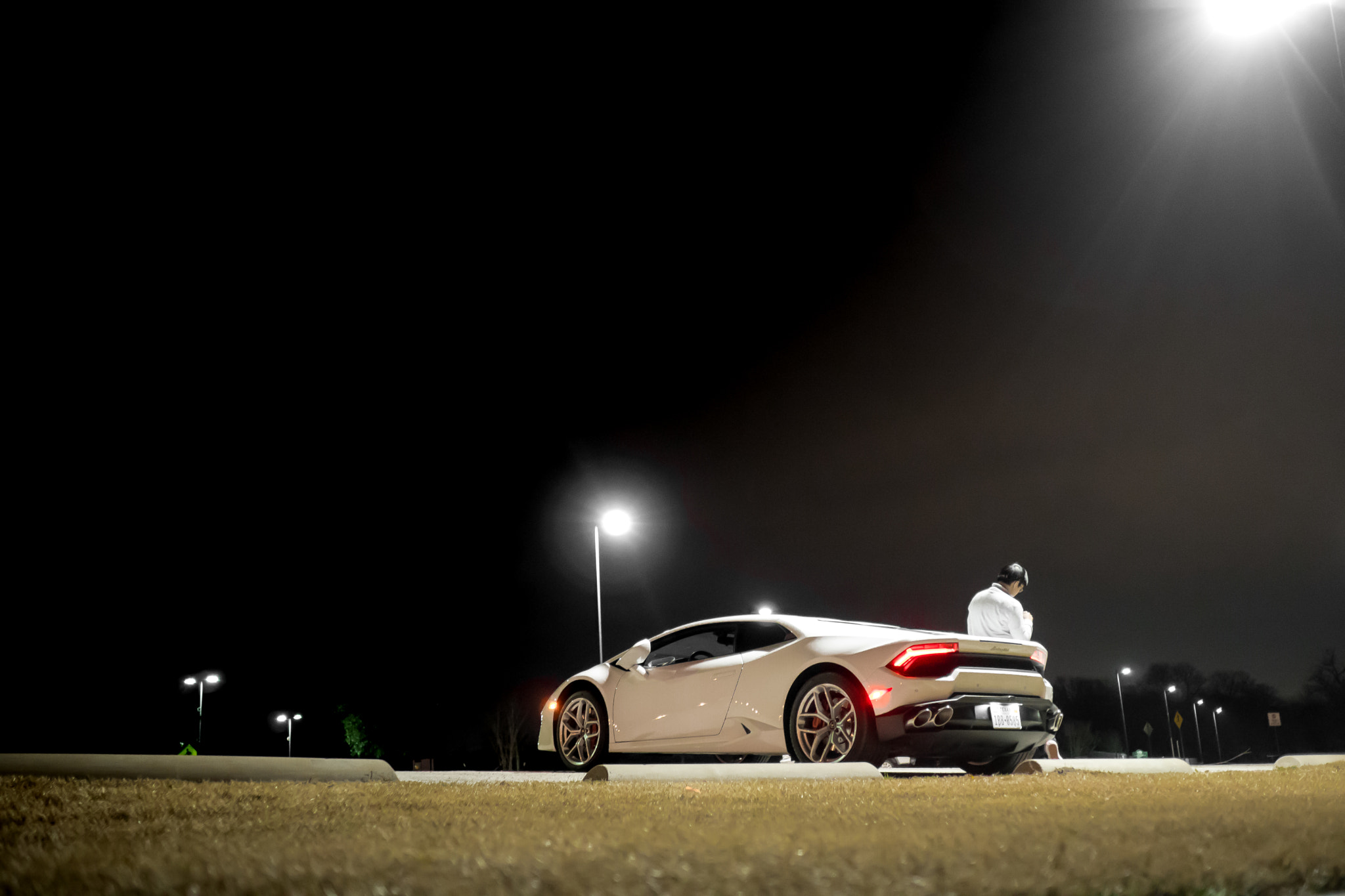 Sony Sonnar T* E 24mm F1.8 ZA sample photo. Lambo photography