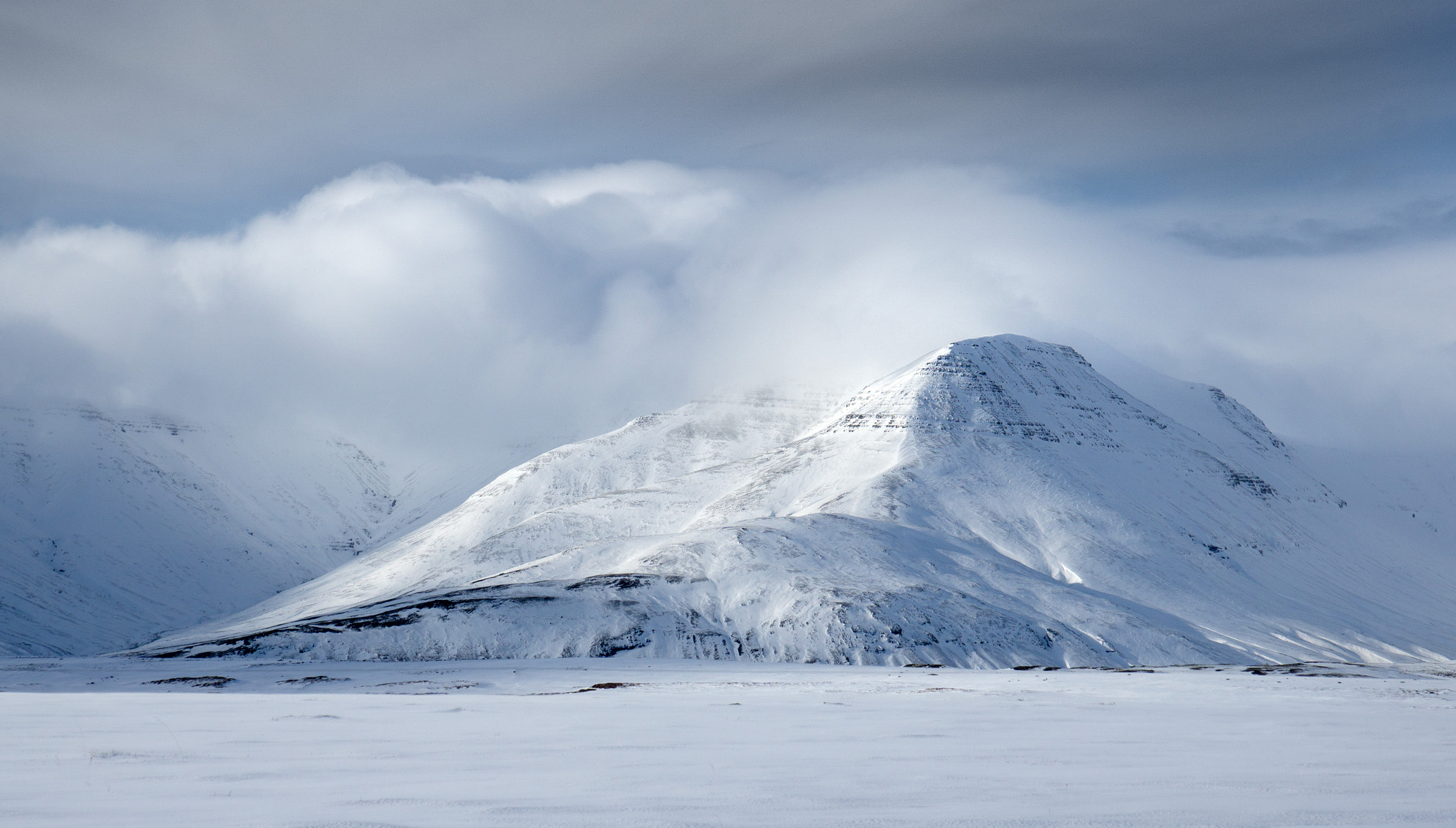 Sony a5100 + Sony FE 28-70mm F3.5-5.6 OSS sample photo. Snowy mountains photography